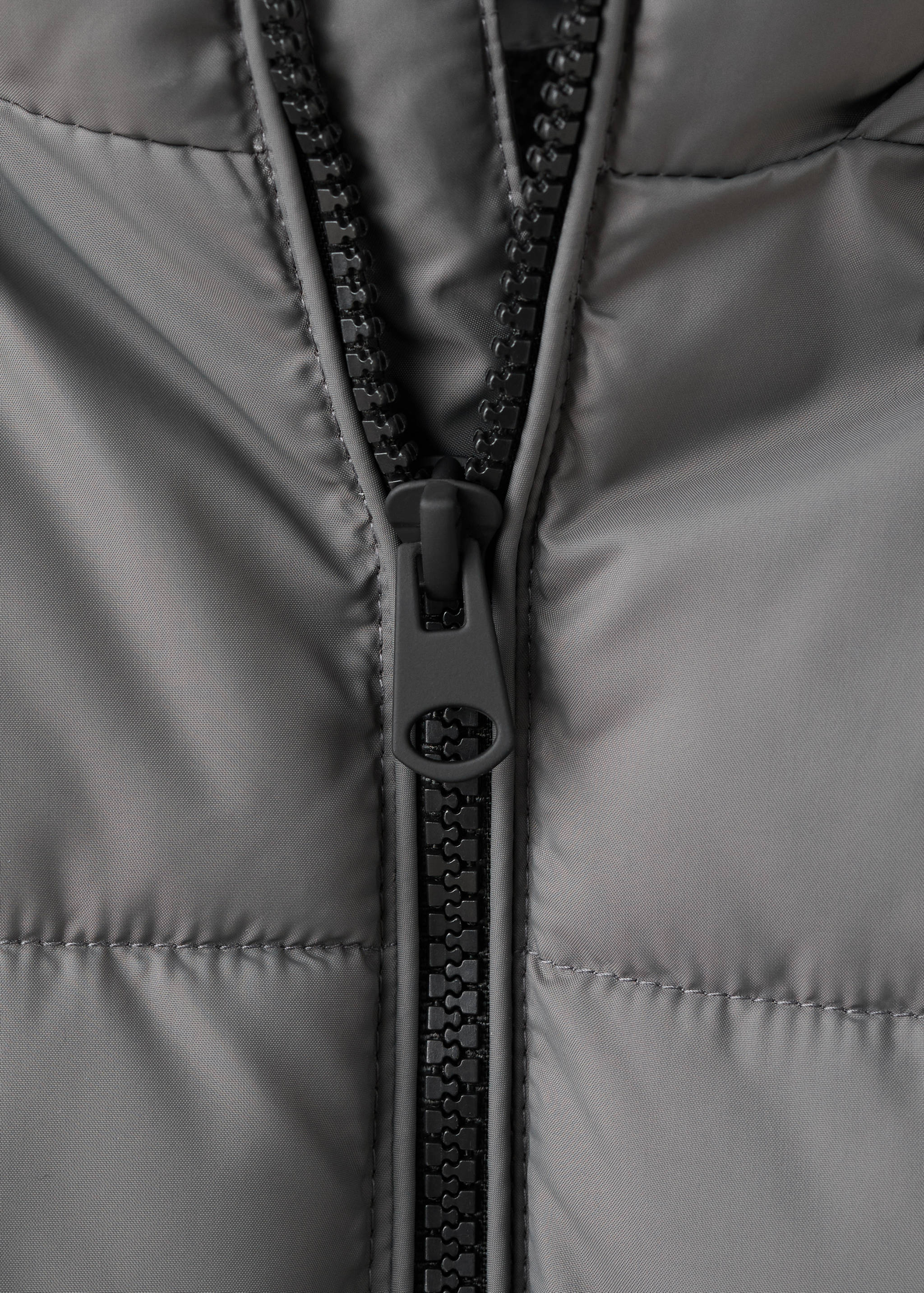 Anorak america - Details of the article 8