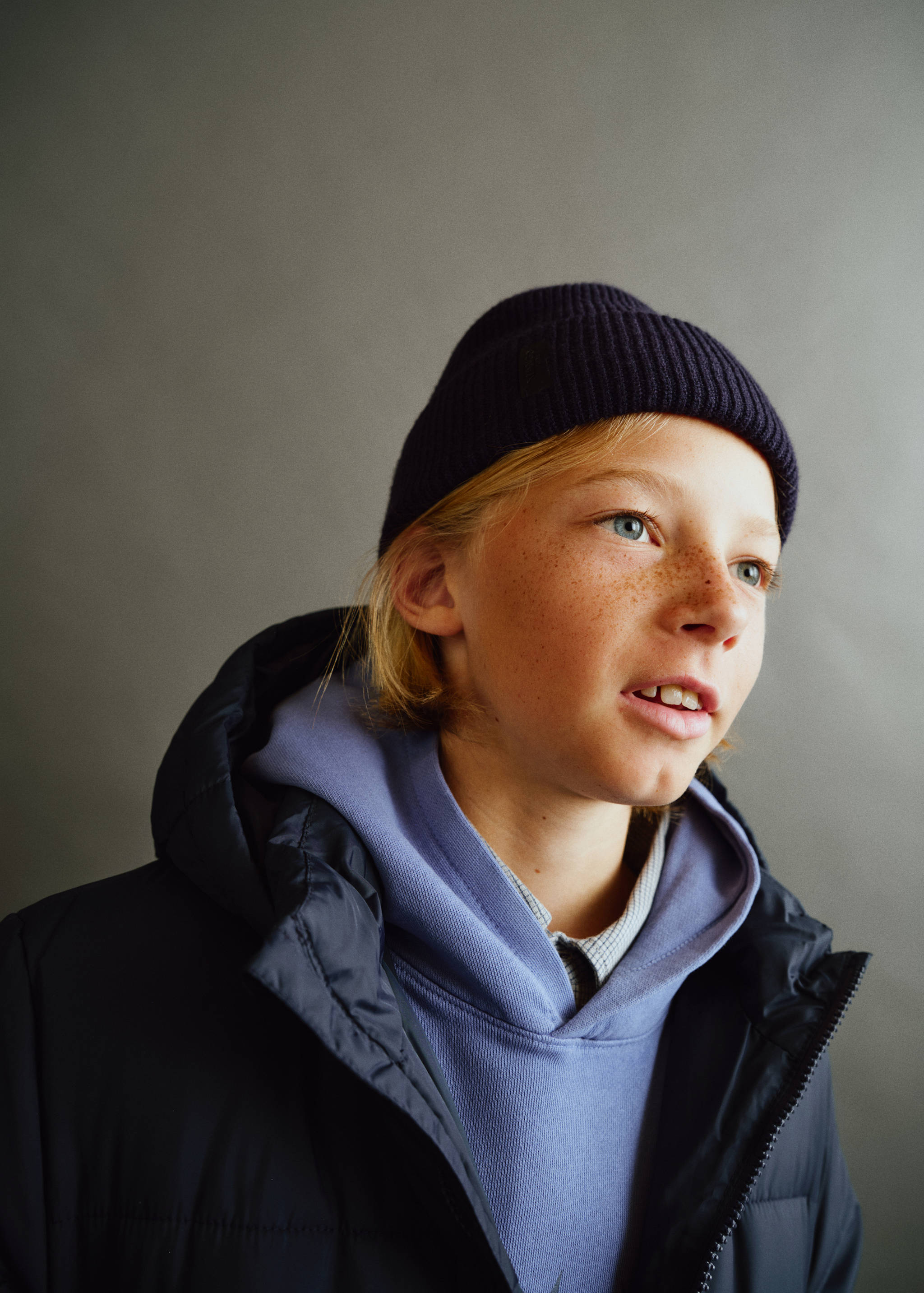 Hood puffer coat - Details of the article 1