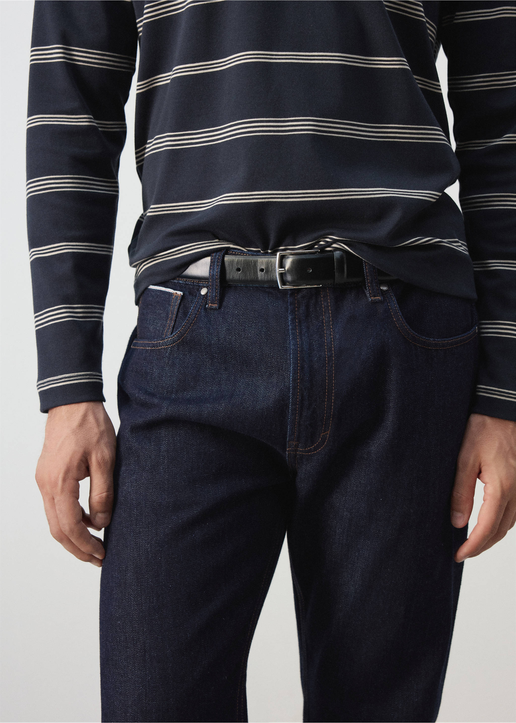 Regular fit jeans 100% cotton - Details of the article 1, Open Blue. Ref: 37045974-00.
