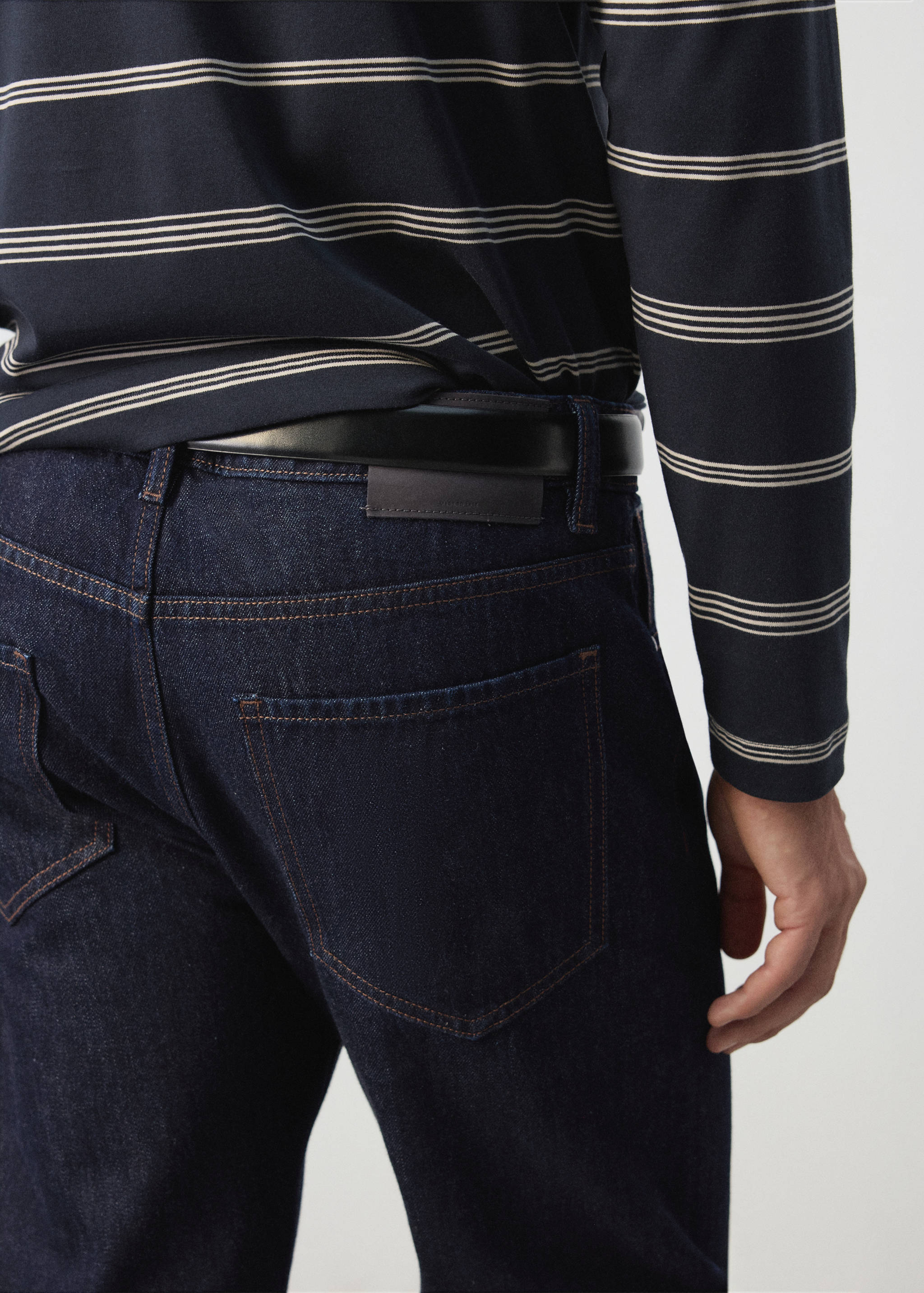 Regular fit jeans 100% cotton - Details of the article 4