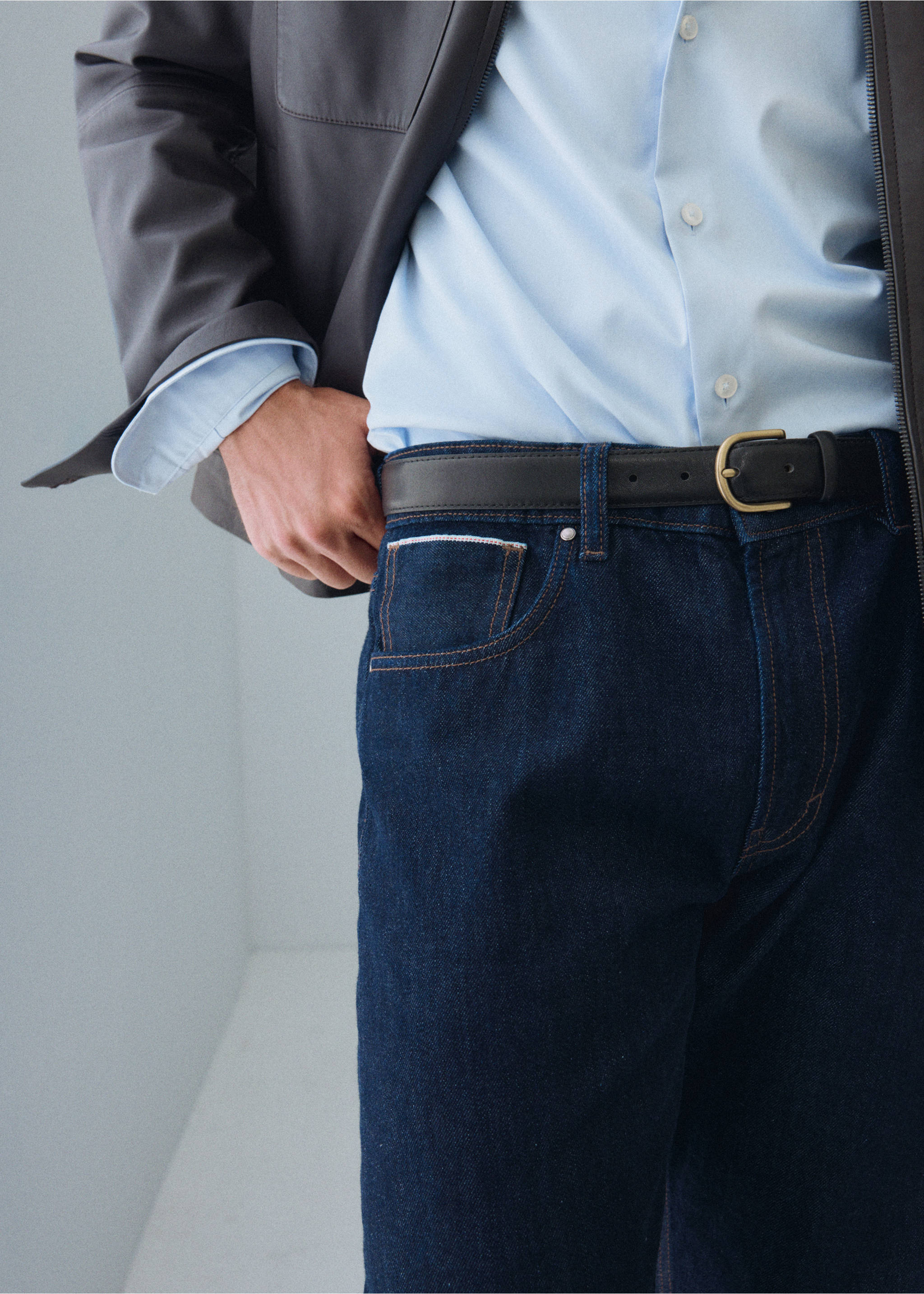 Pola selvedge regular-fit jeans - Details of the article 1, Open Blue. Ref: 37045974-01.