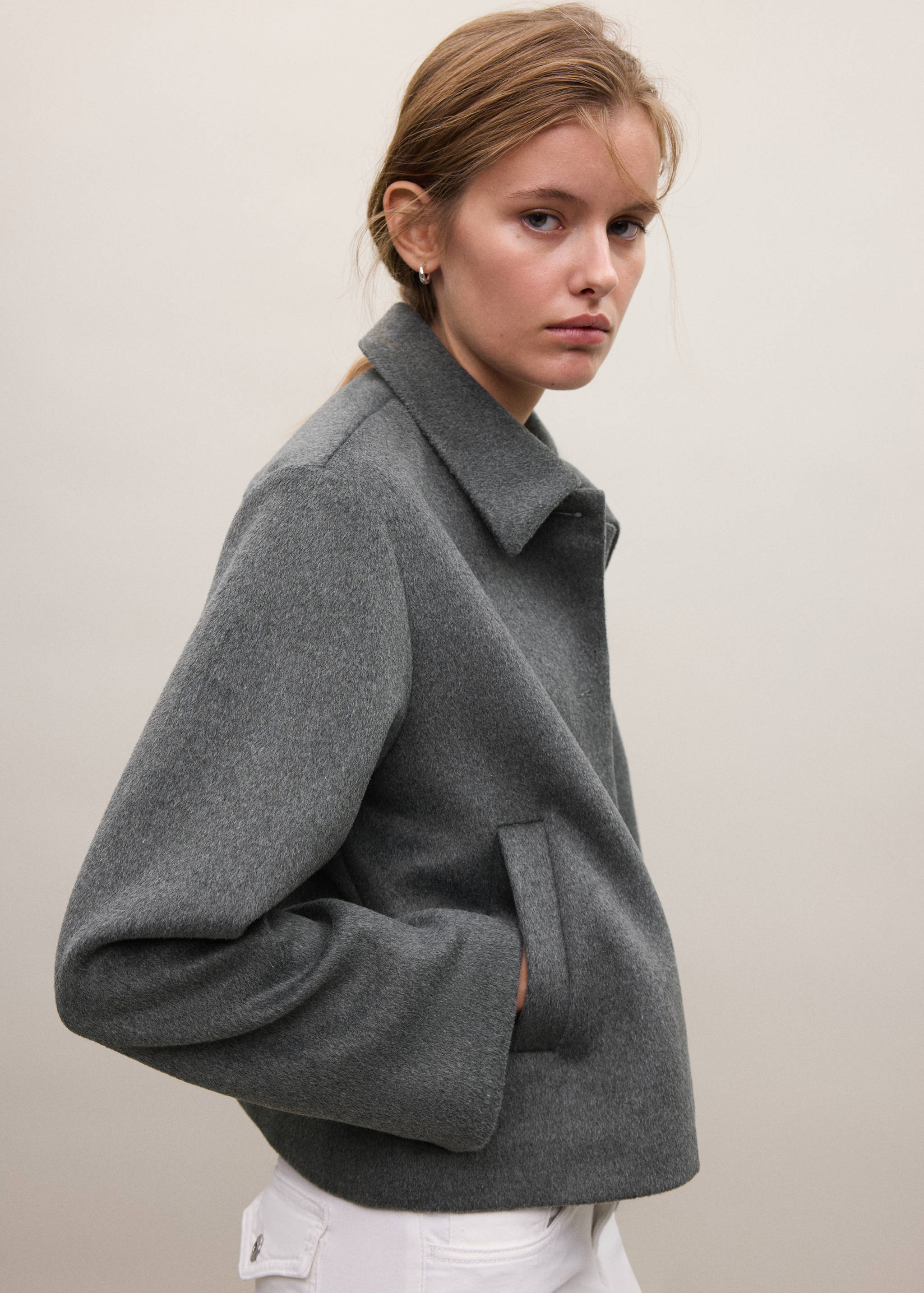 Buttoned wool coat - Medium plane
