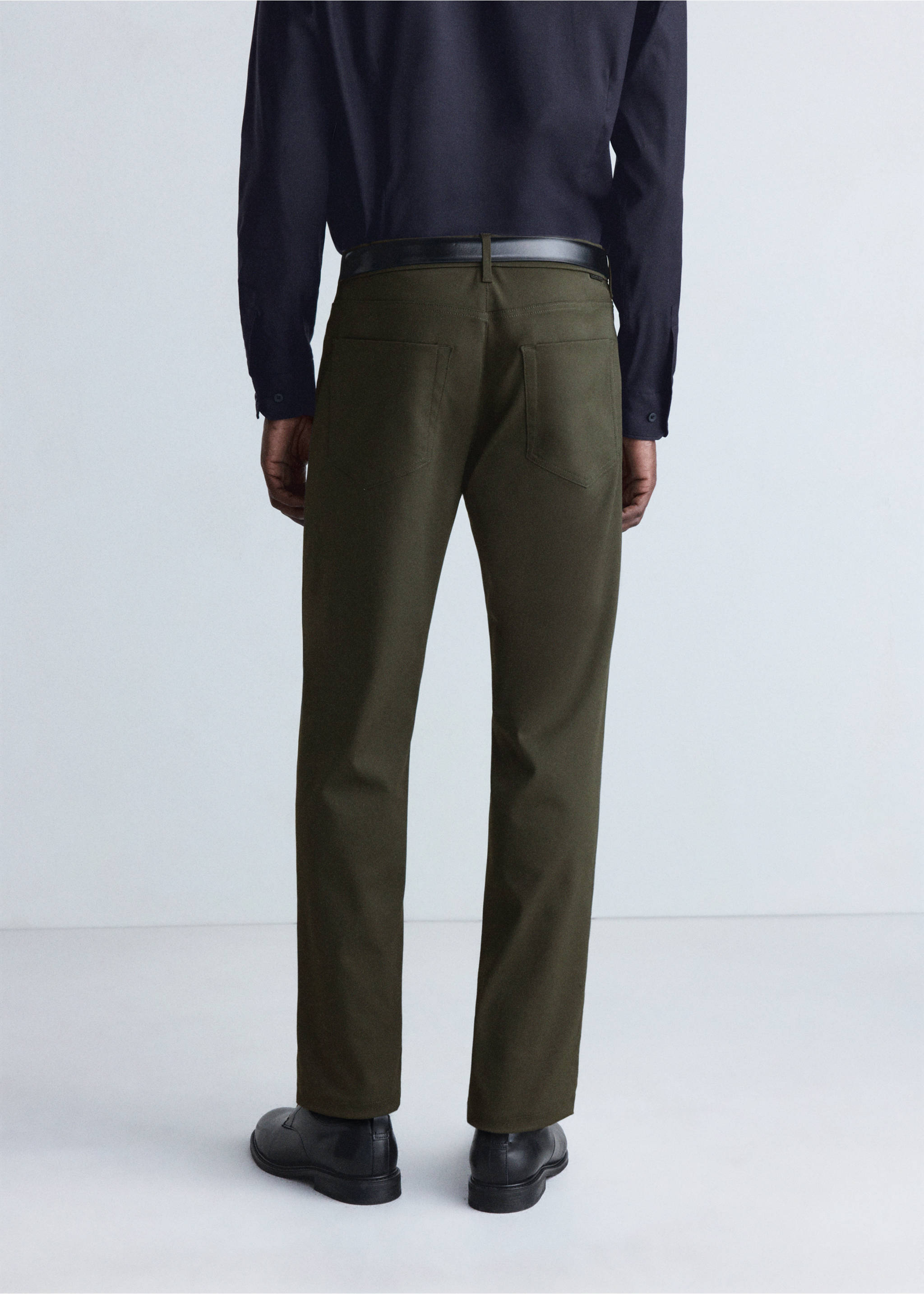Thermolite® regular fit trousers - Reverse of the article, Khaki. Ref: 37045977-00.