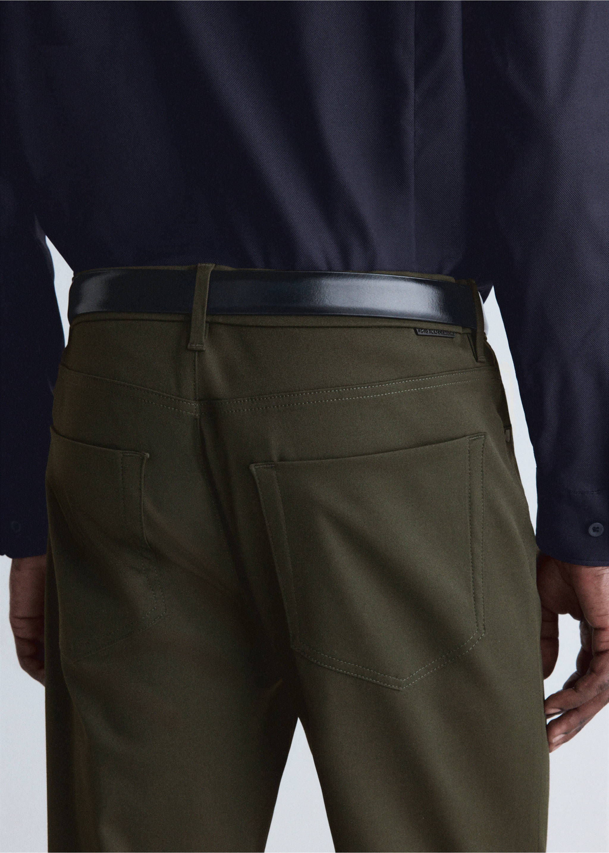 Thermolite® regular fit trousers - Details of the article 3, Khaki. Ref: 37045977-00.