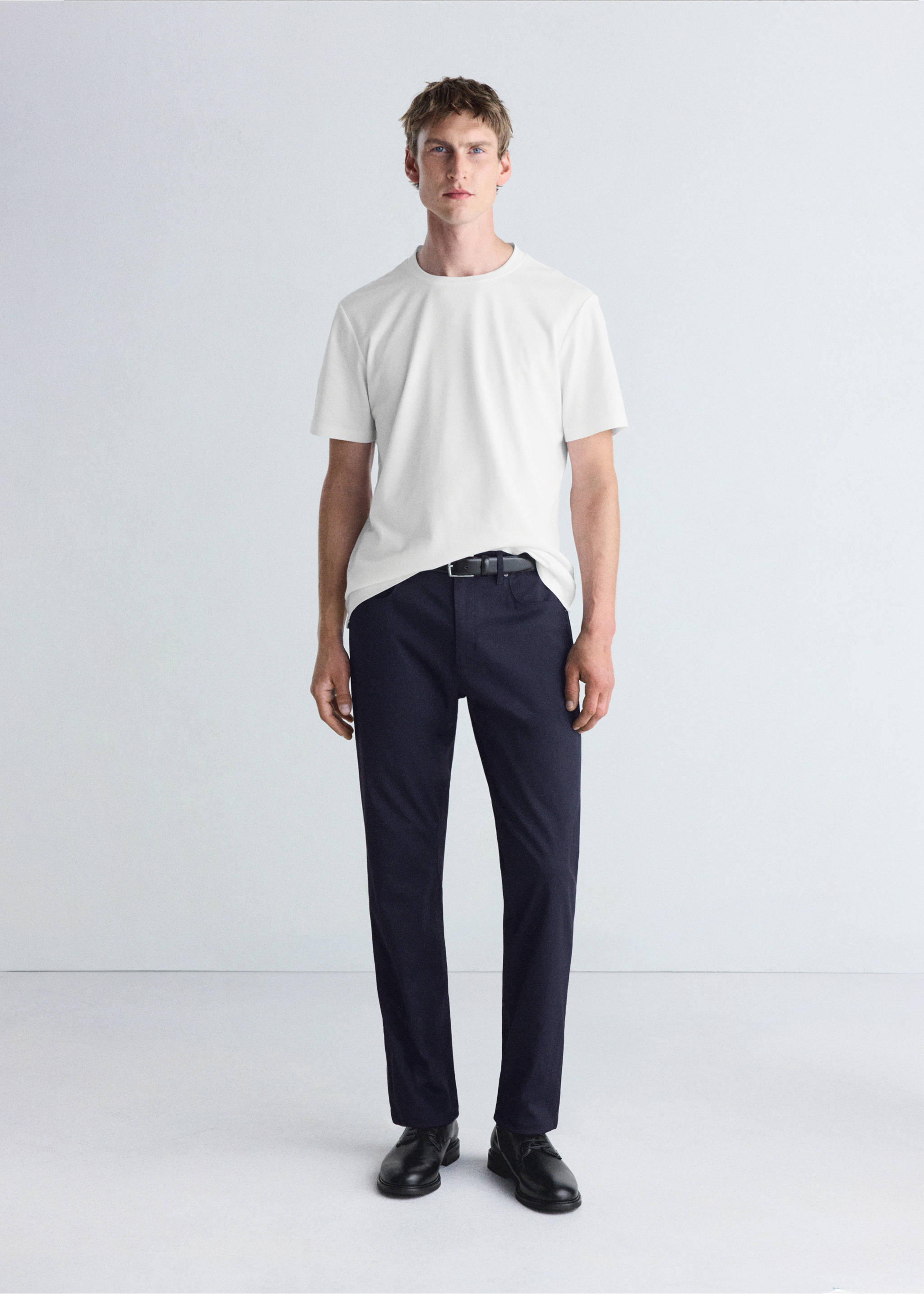 Thermolite® regular fit trousers - General plane, Navy. Ref: 37045977-00.