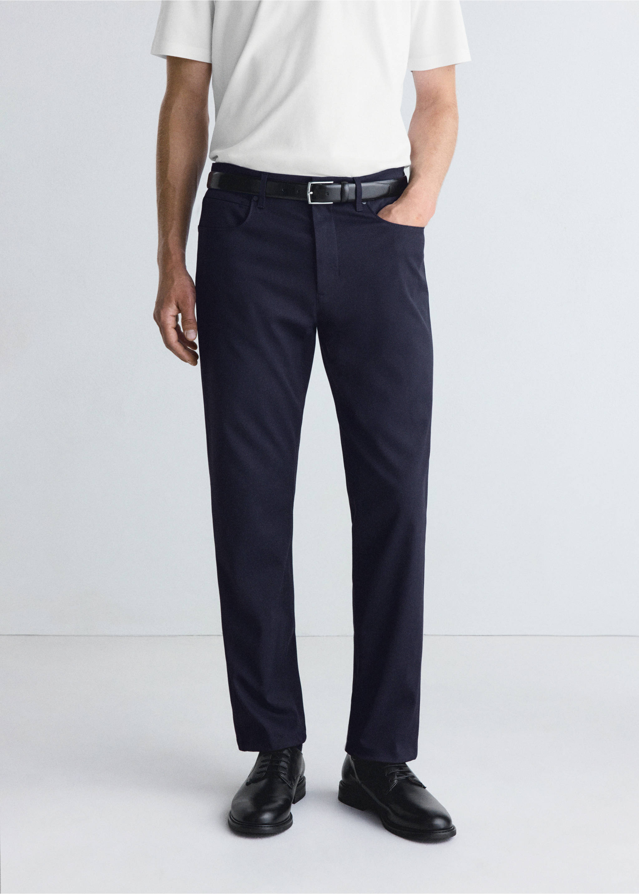 Thermolite® regular fit trousers - Medium plane, Navy. Ref: 37045977-00.
