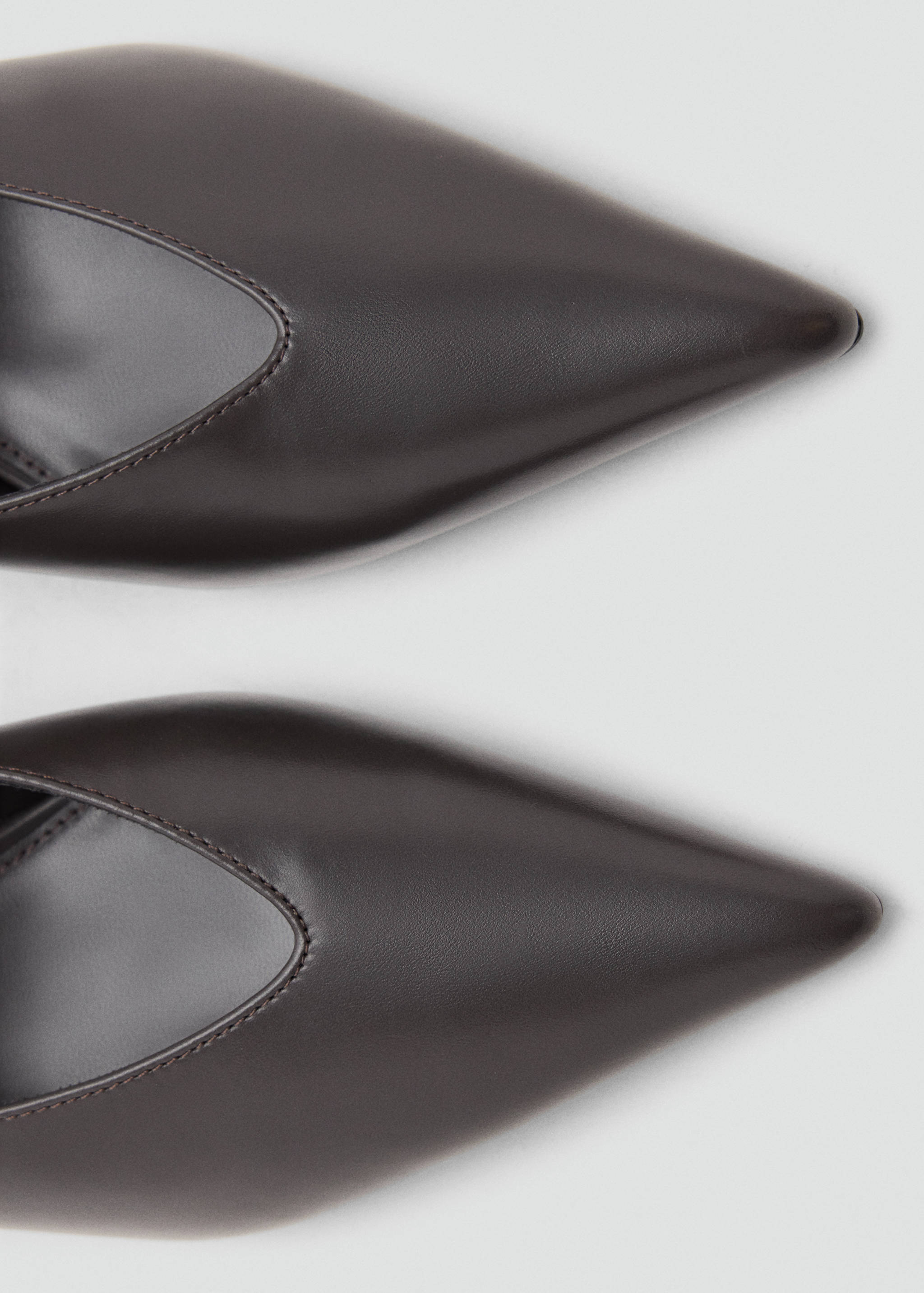 Zapato salón efecto piel punta afilada - Detalle del artículo 2