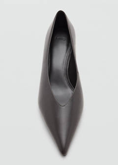 Pointed-toe court shoe in leather effect — Grey 5
