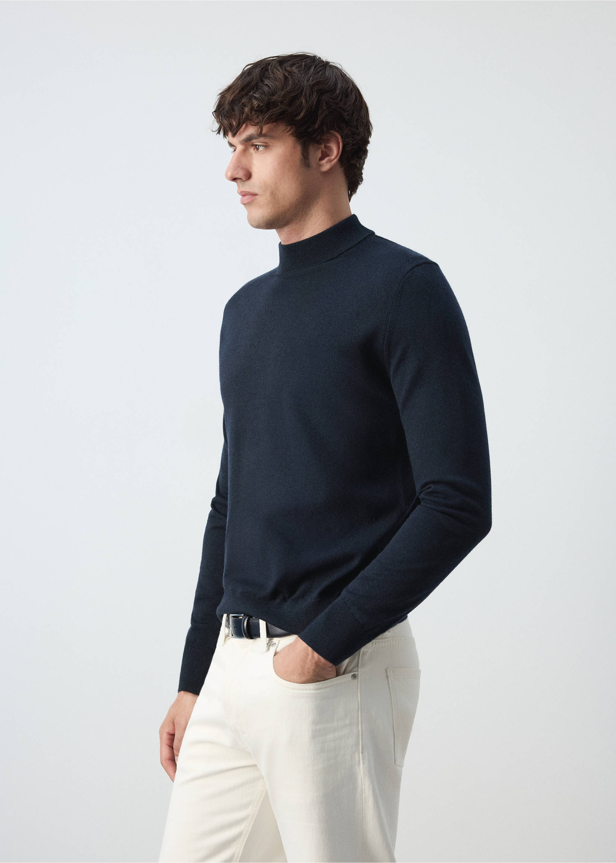 100% wool sweater with perkins neck - Details of the article 2, Navy. Ref: 37045981-00.