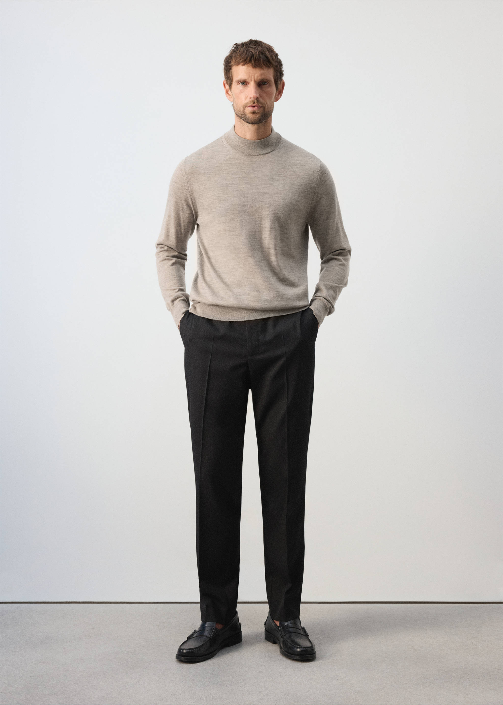 100% wool sweater with perkins neck - General plane, Mink Grey. Ref: 37045981-00.