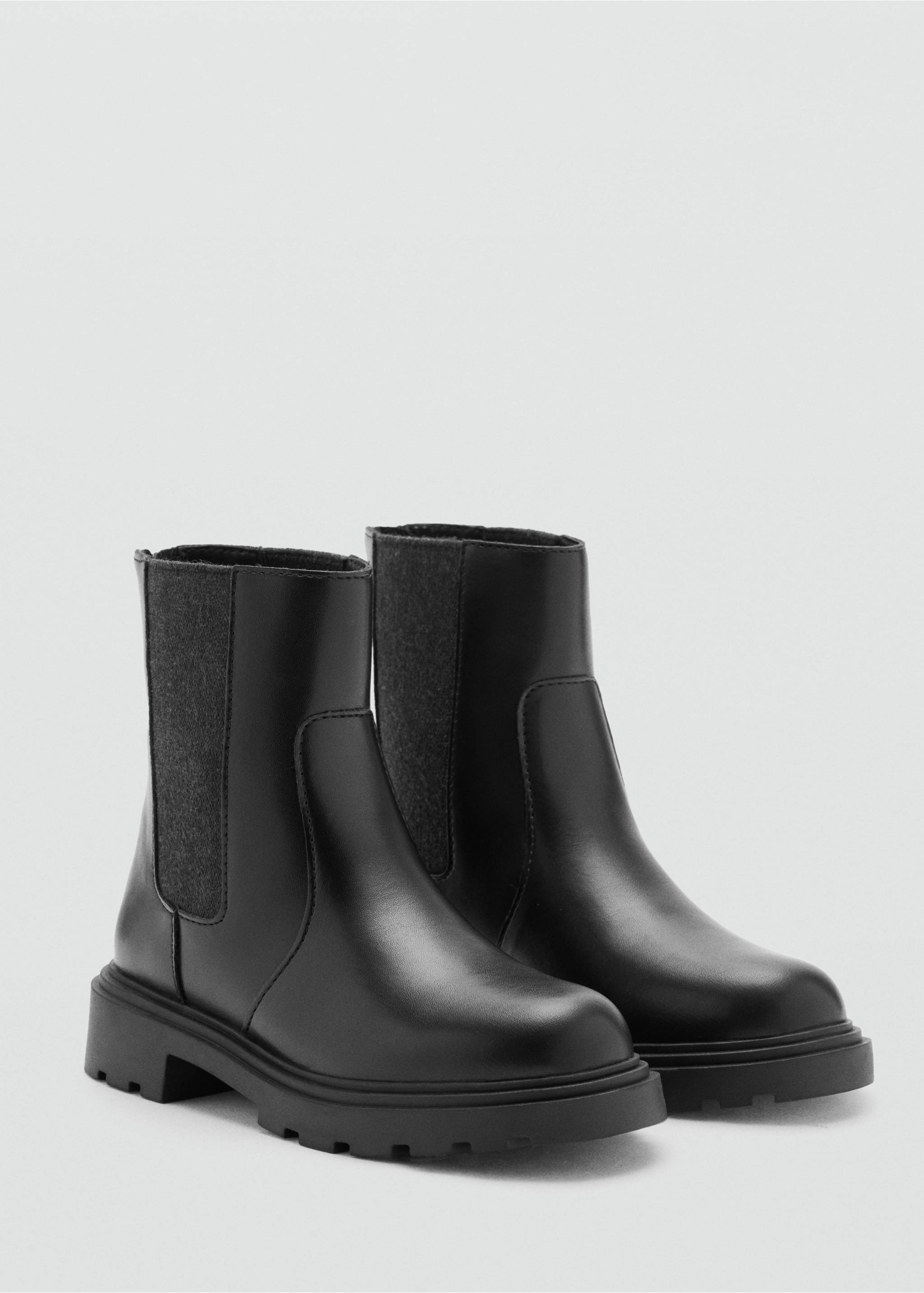 Chelsea boot in leather effect - Medium plane, Black. Ref: 37045982-00.