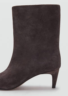 Square-toe suede heeled ankle boot — Chocolate 3