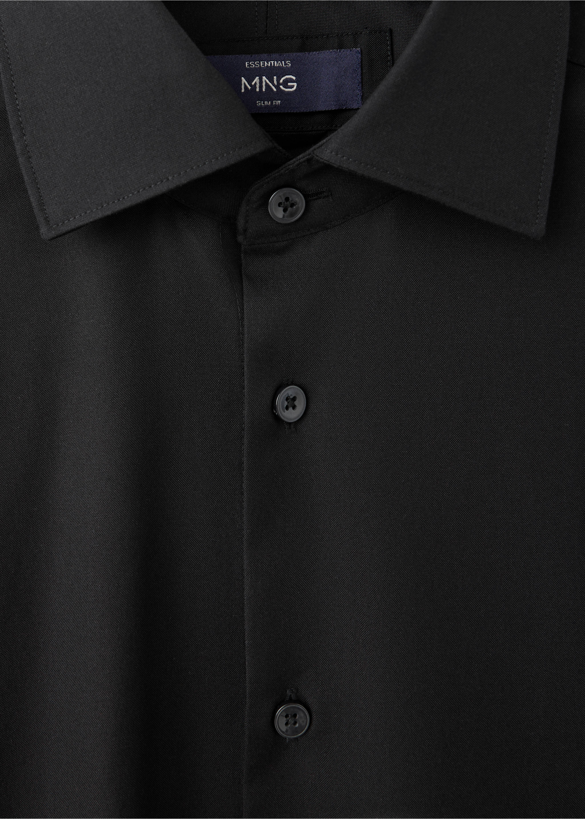 100% cotton slim-fit shirt - Details of the article 8, Black. Ref: 37045985-00.