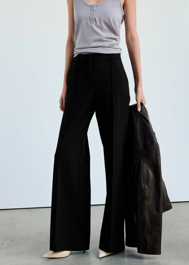 Flared trousers with seams — Black