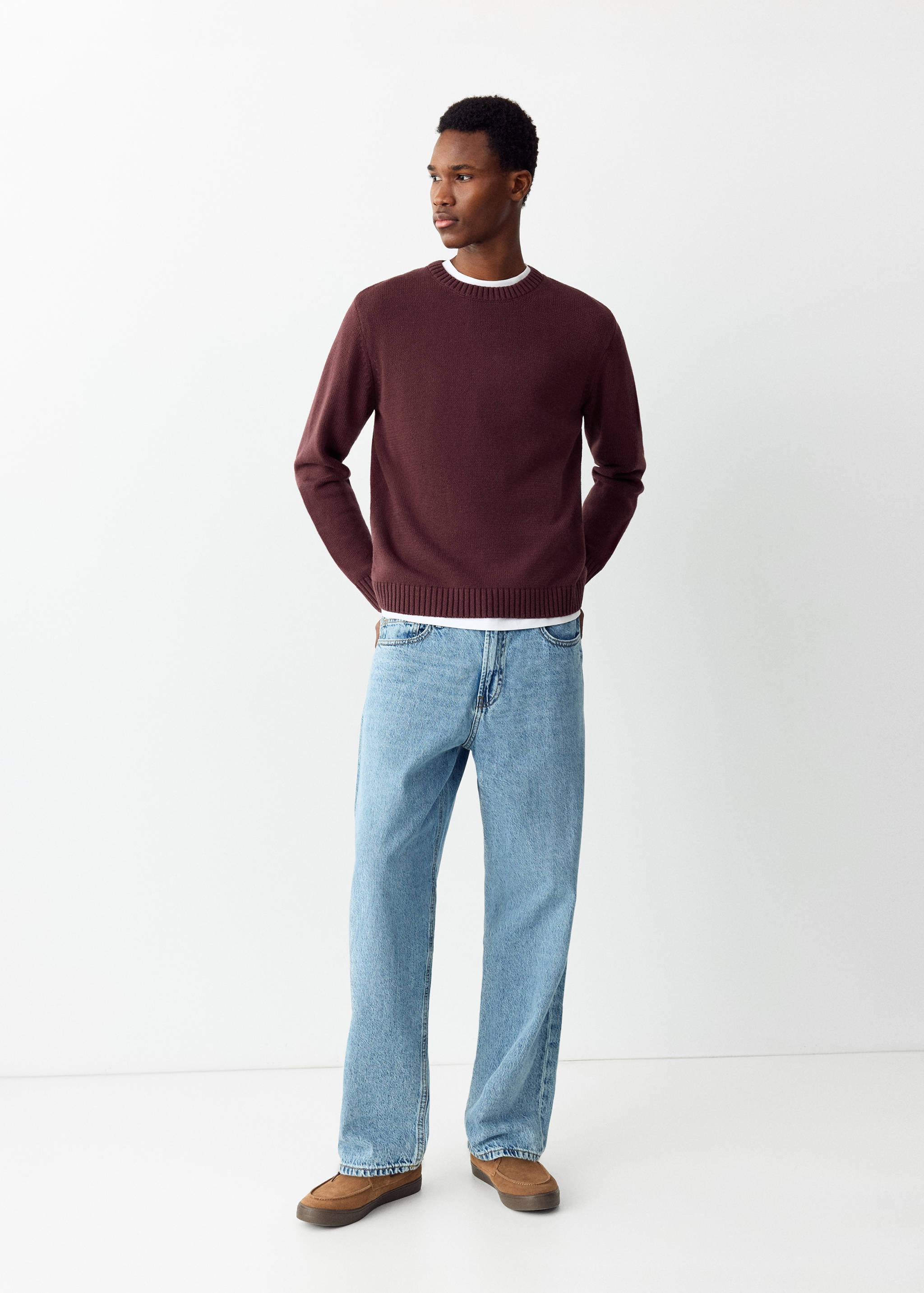Medium-knit sweater - General plane