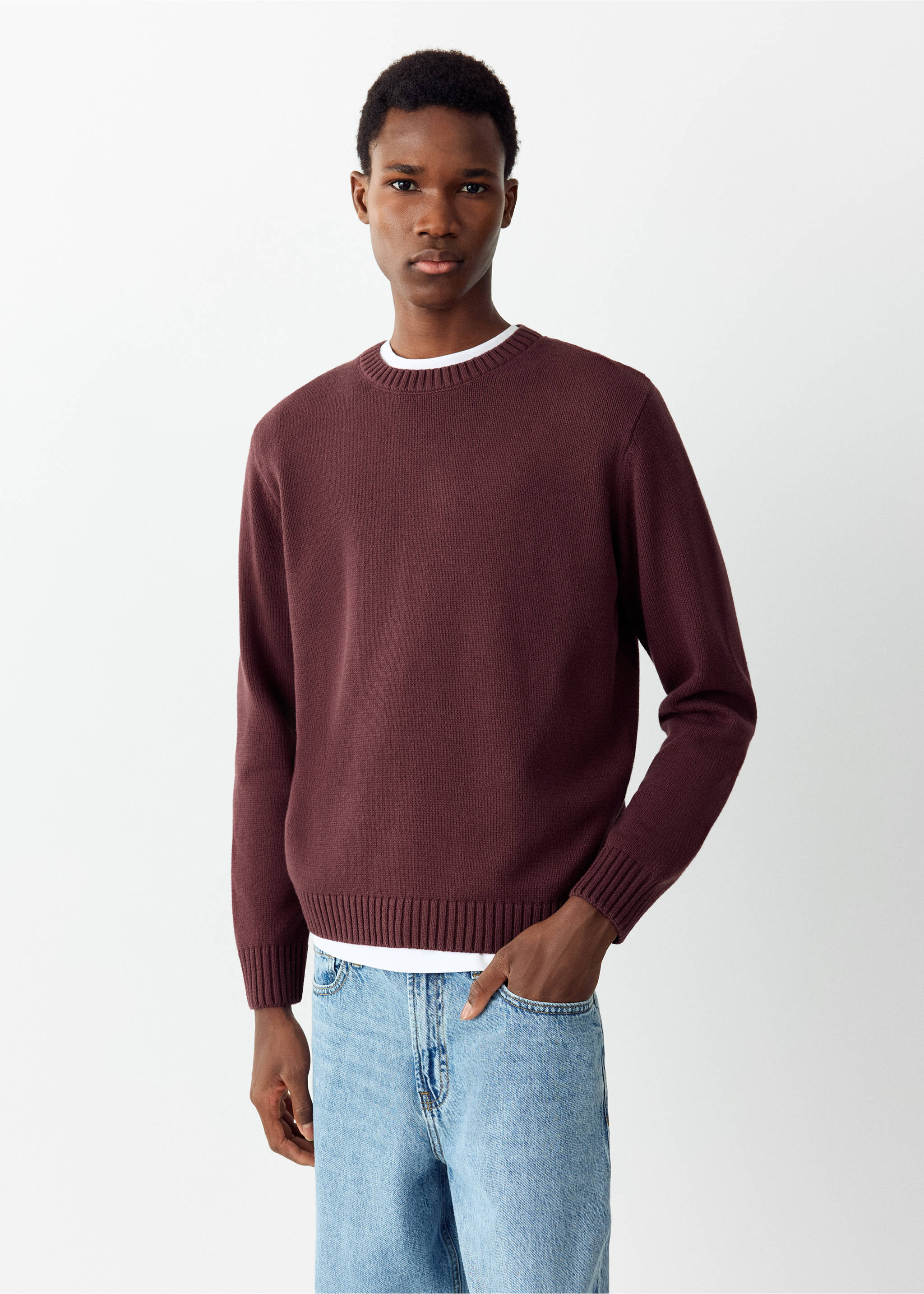Medium-knit sweater - Medium plane, Burgundy. Ref: 37046003-00.