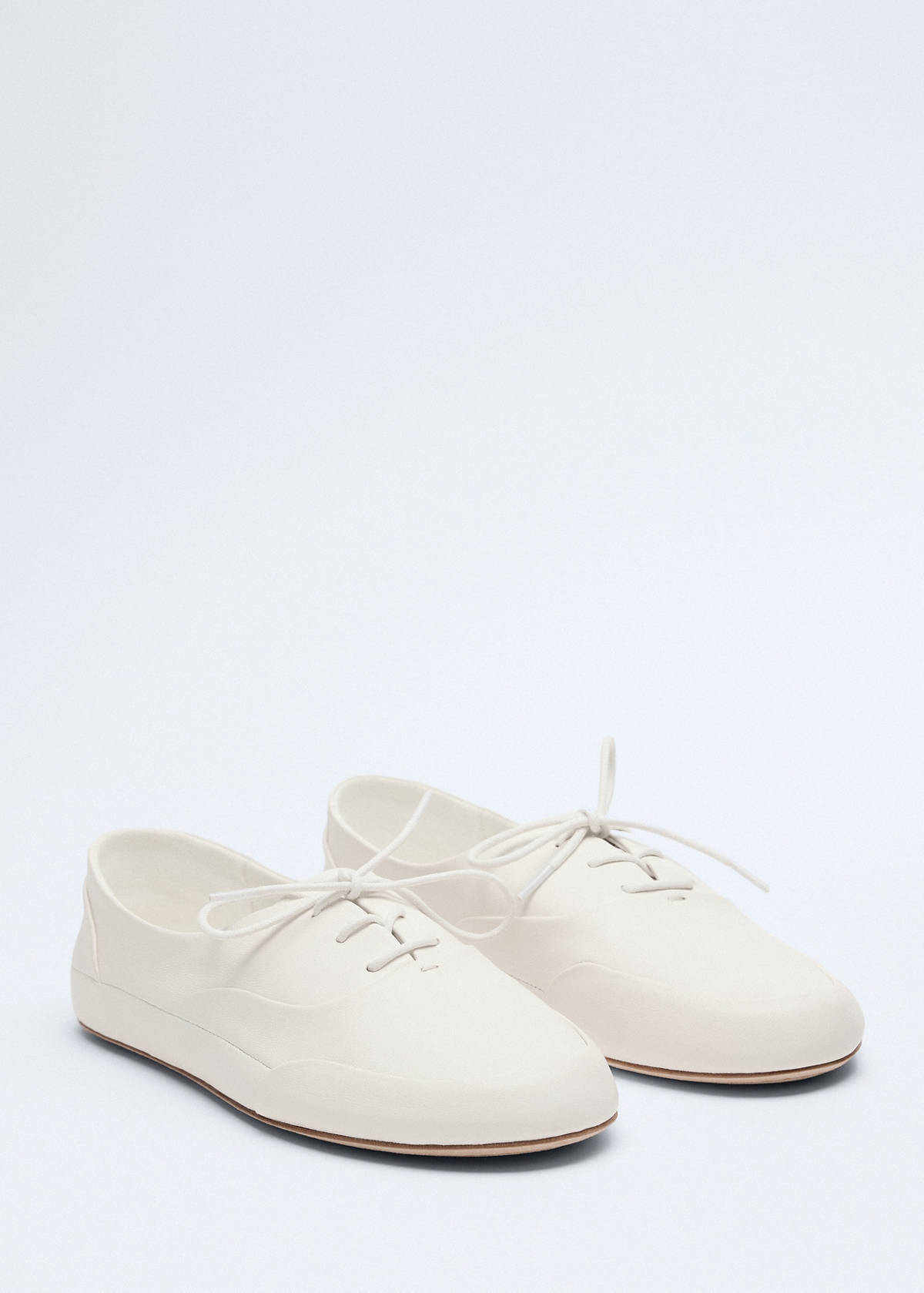 Lace-up leather sneakers — Ecru
