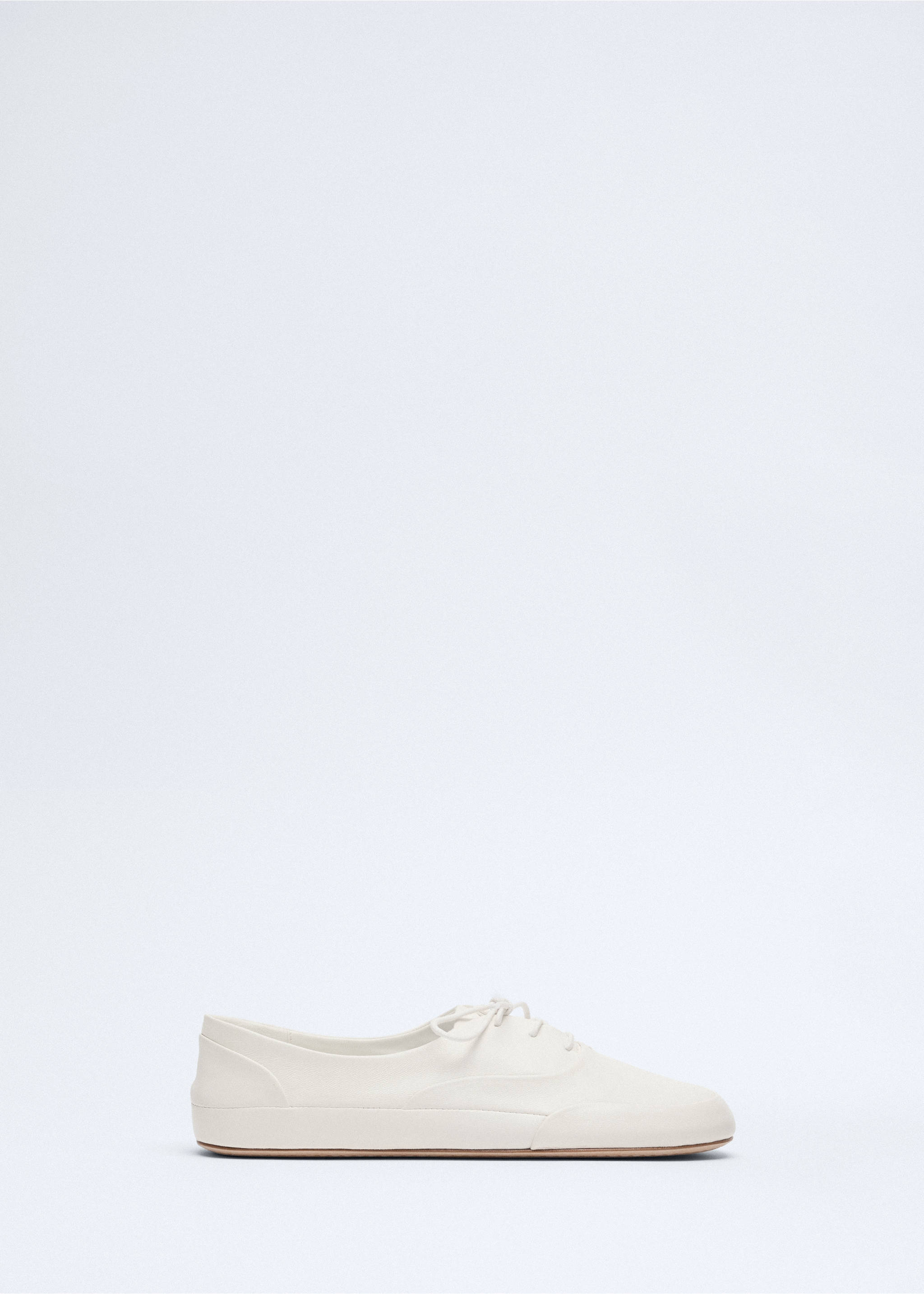 Lace-up leather sneakers - Article without model, Ecru. Ref: 37046010-00.