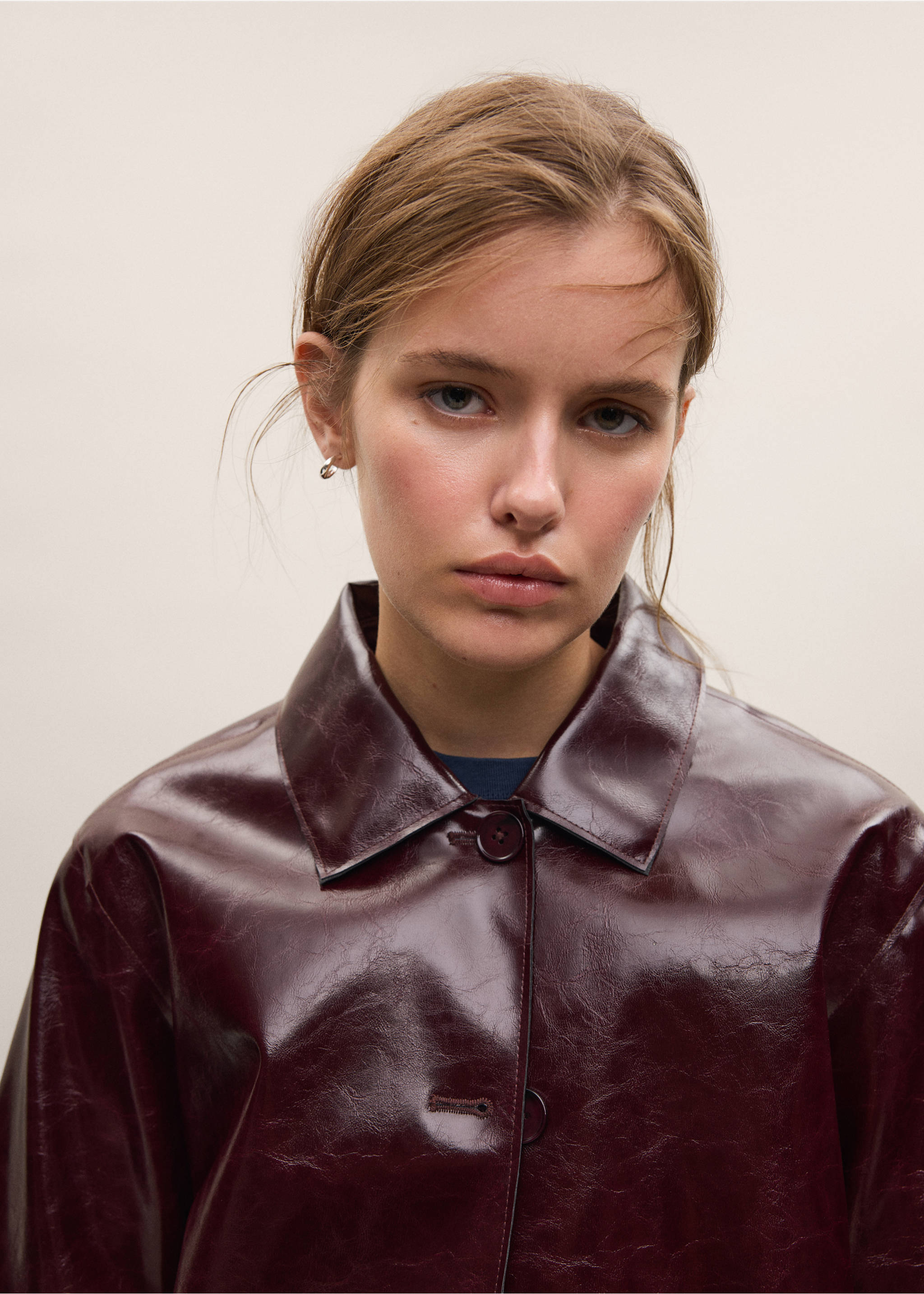 Faux-leather jacket with pockets - Details of the article 1, Burgundy. Ref: 37046322-01.