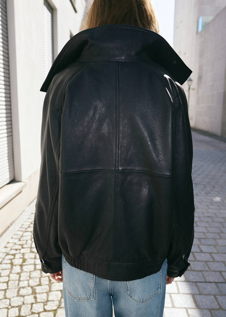 Oversized leather jacket with pockets — Chocolate