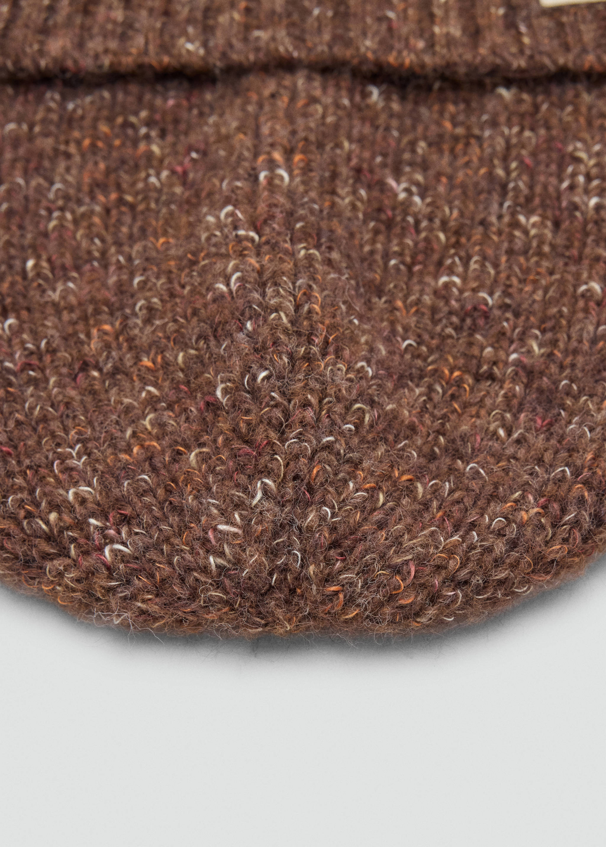 Flecked knit beanie - Details of the article 1