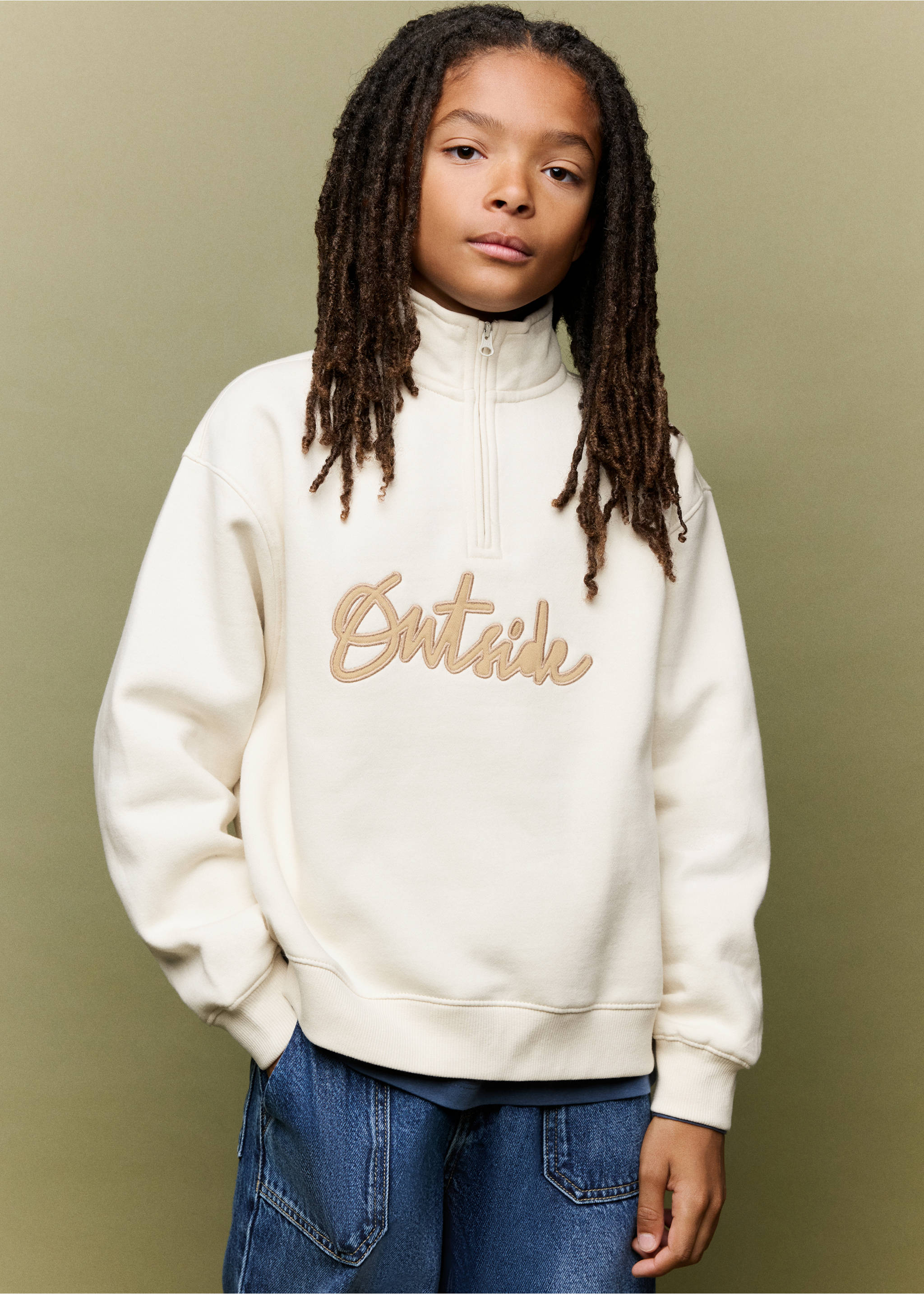Sweatshirt with embroidered detail - Medium plane, Sand. Ref: 37046342-00.