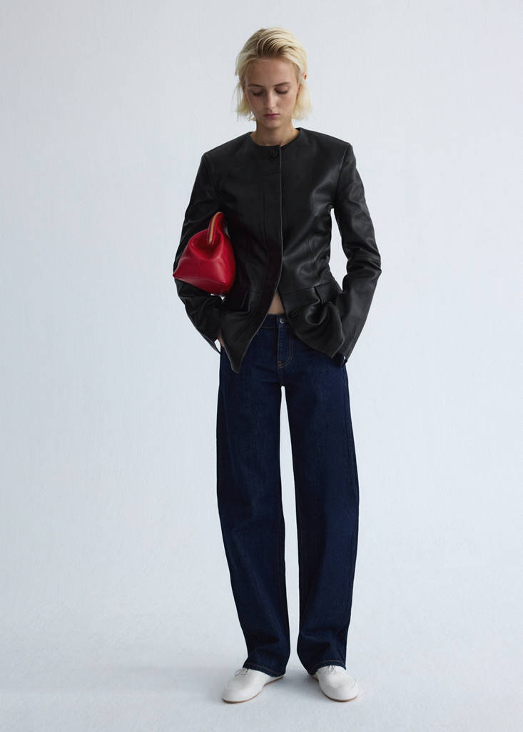 Leather round-neck blazer — Black