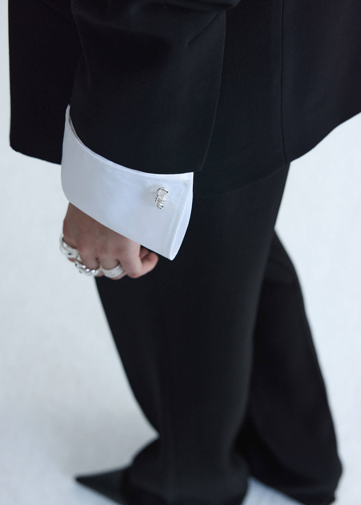 Metal knot cufflinks — Silver