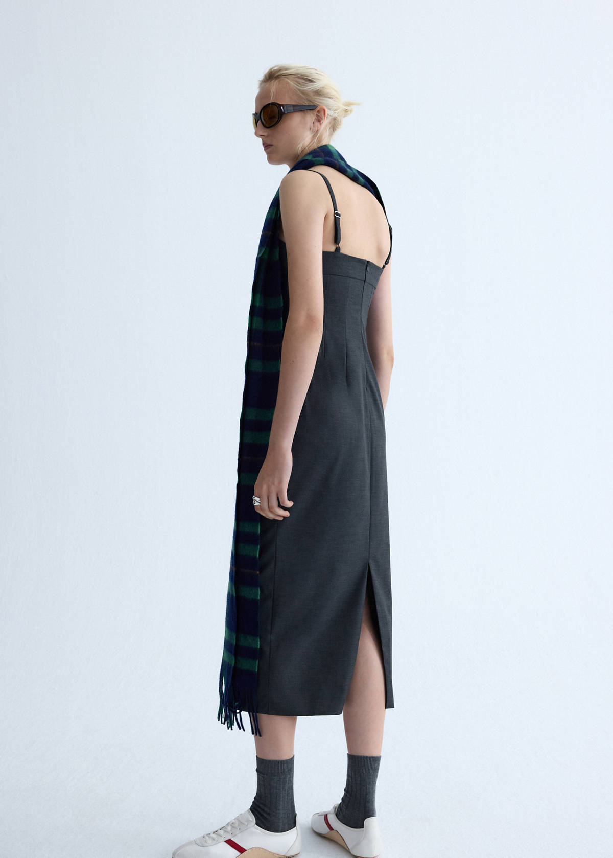 Wool dress with decorative seams — Grey