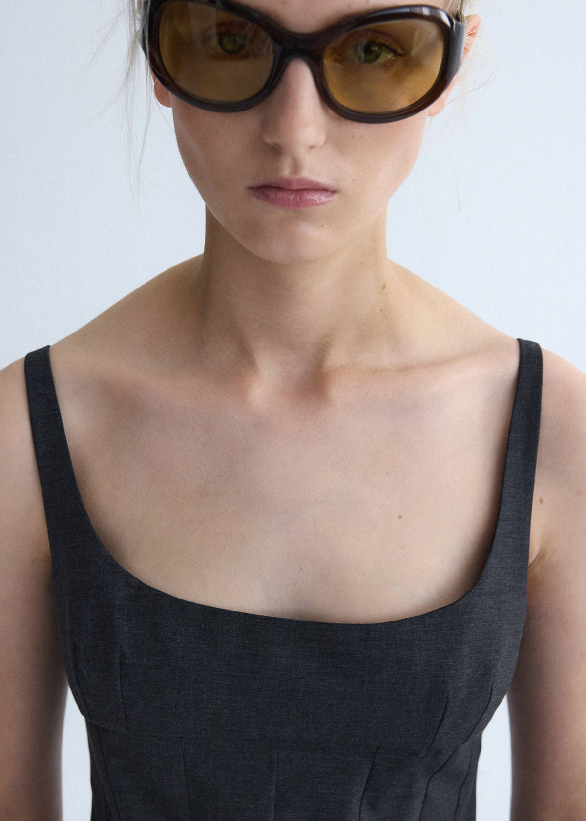 Wool dress with decorative seams — Grey