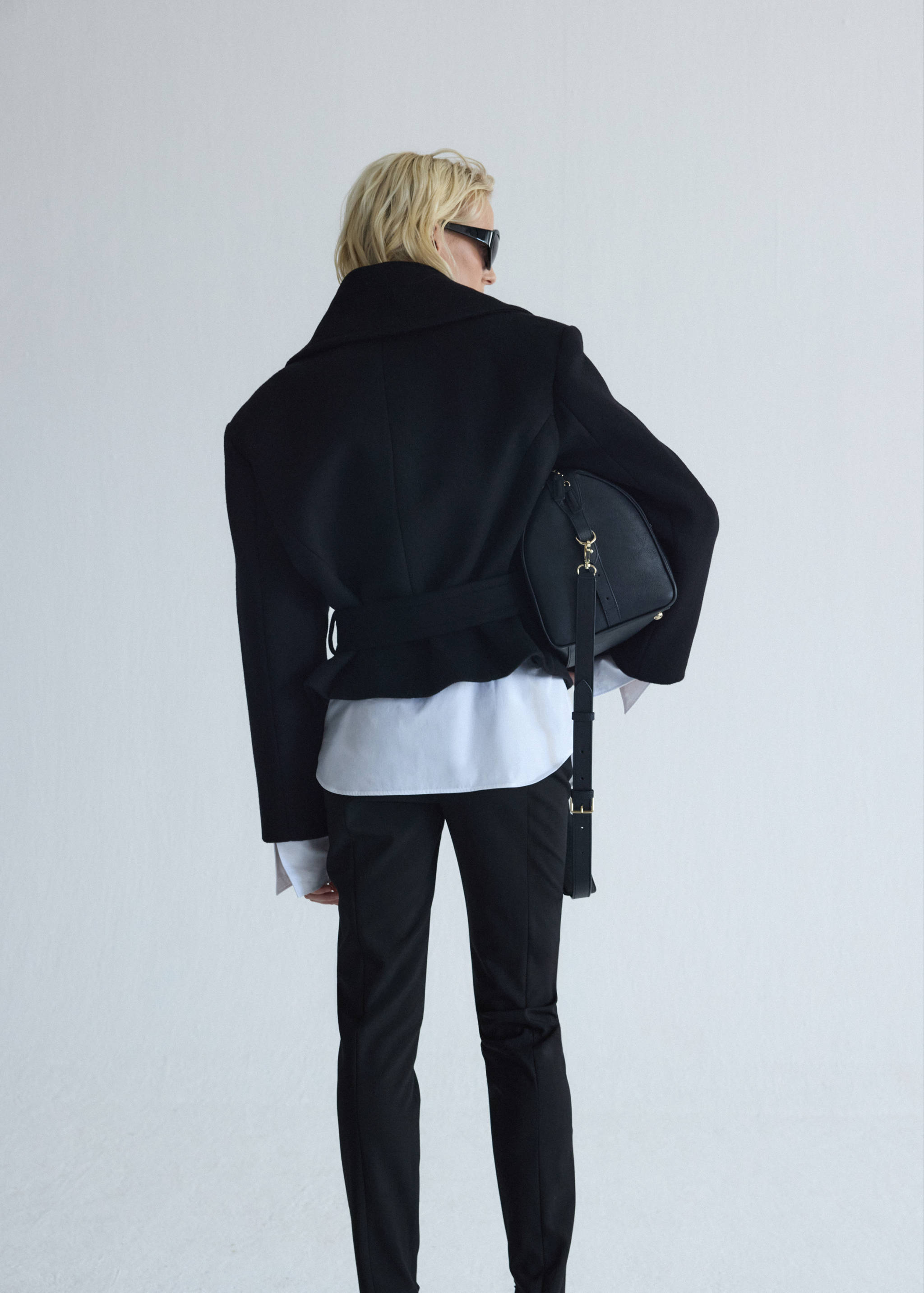 Manteau laine ceinture - Verso de l’article