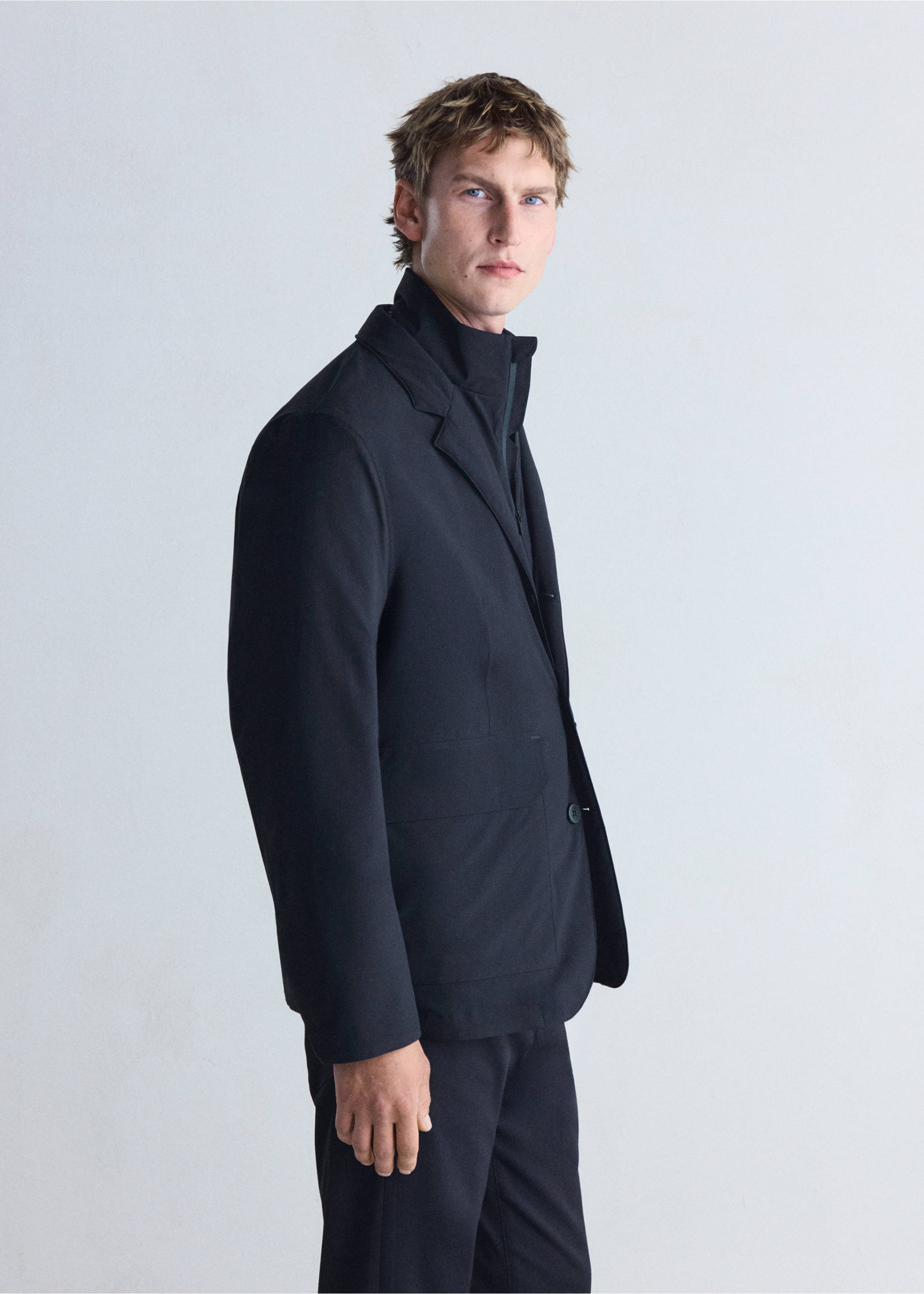 Packable water-repellent padded Thermolite® jacket - Details of the article 2, Night Blue. Ref: 37046724-00.