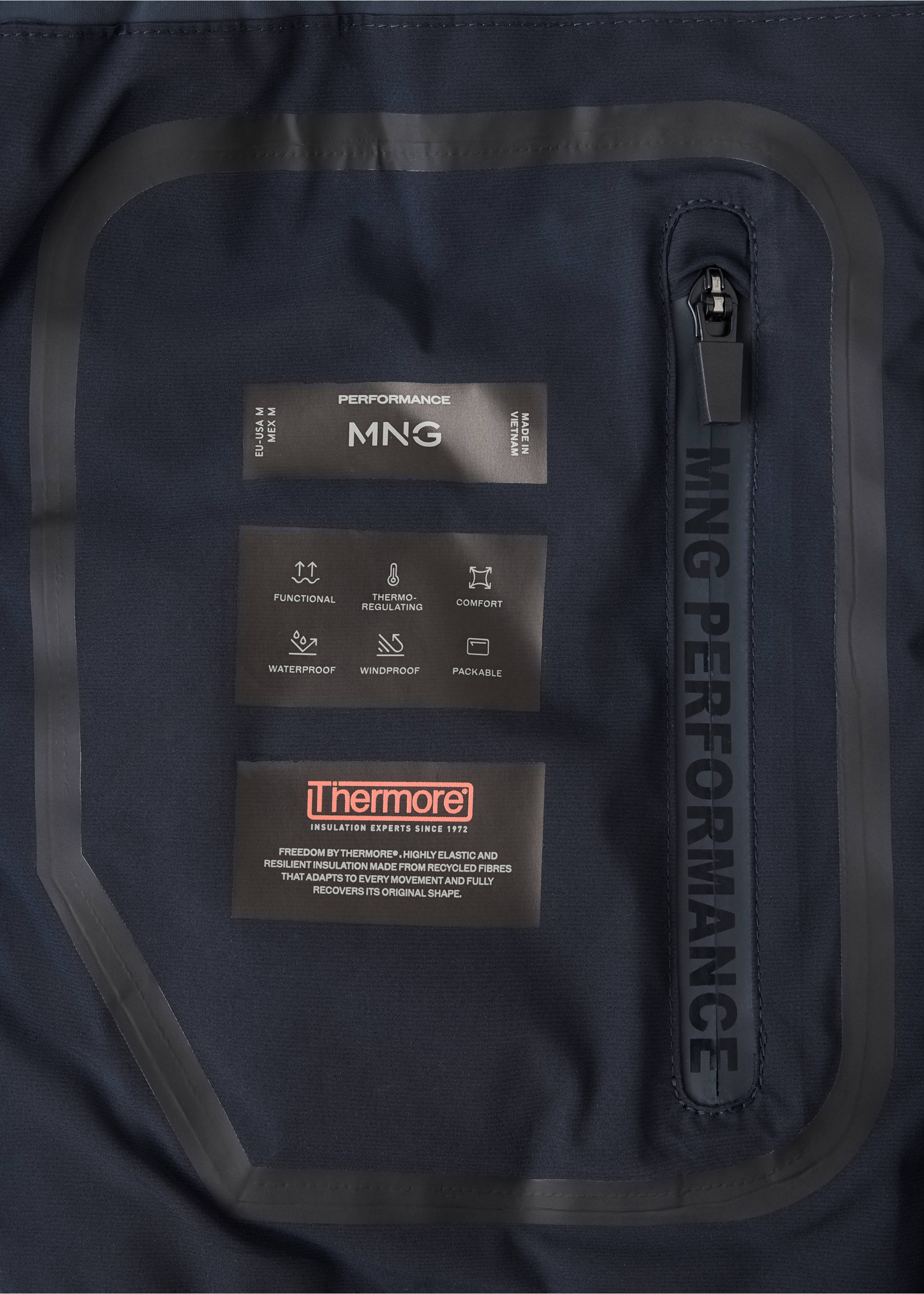 Packable water-repellent padded Thermolite® jacket - Details of the article 8, Night Blue. Ref: 37046724-00.