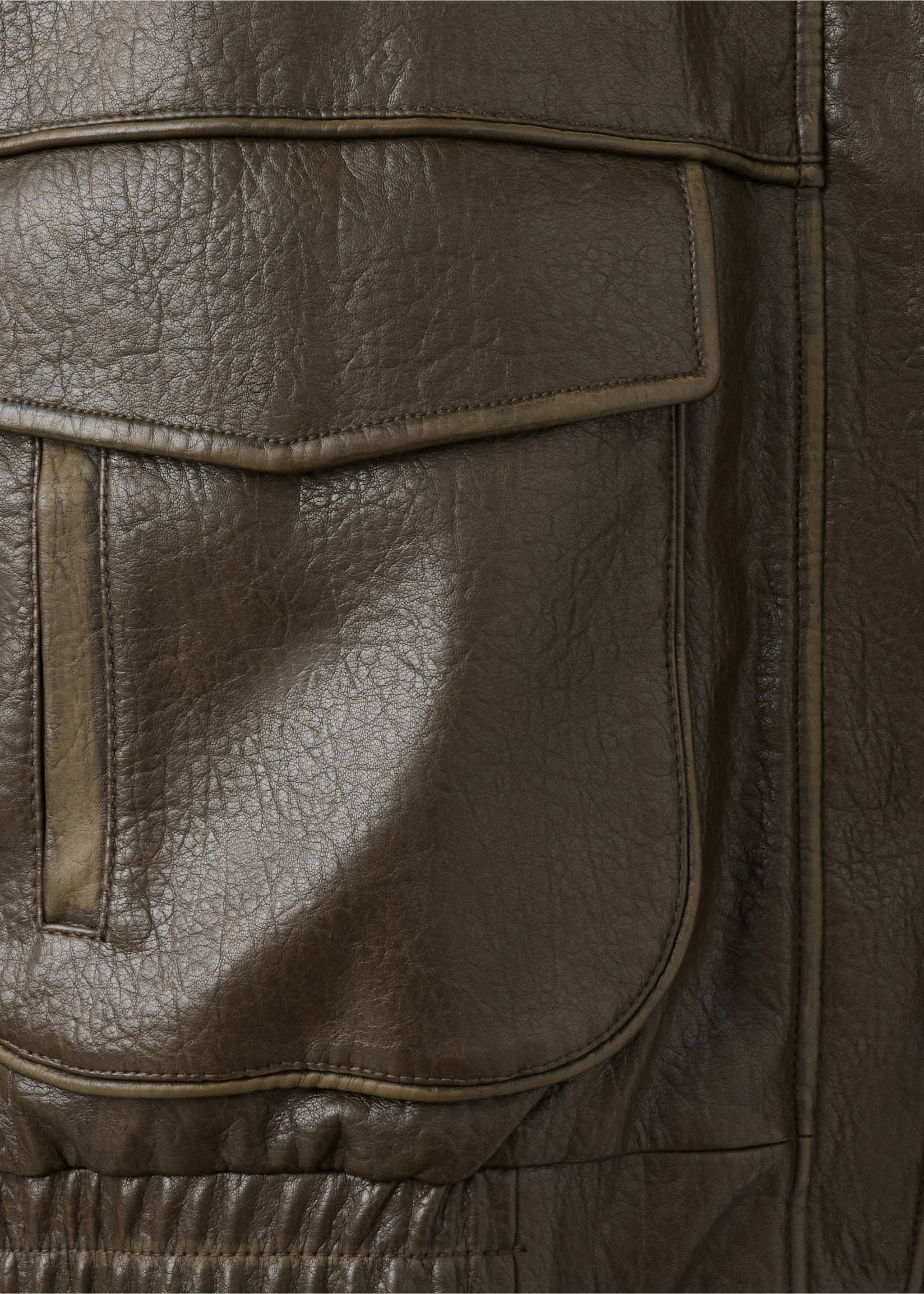 Close-up of olive green jacket fabric and patch pocket detail., Khaki. Ref: 37046742-00.