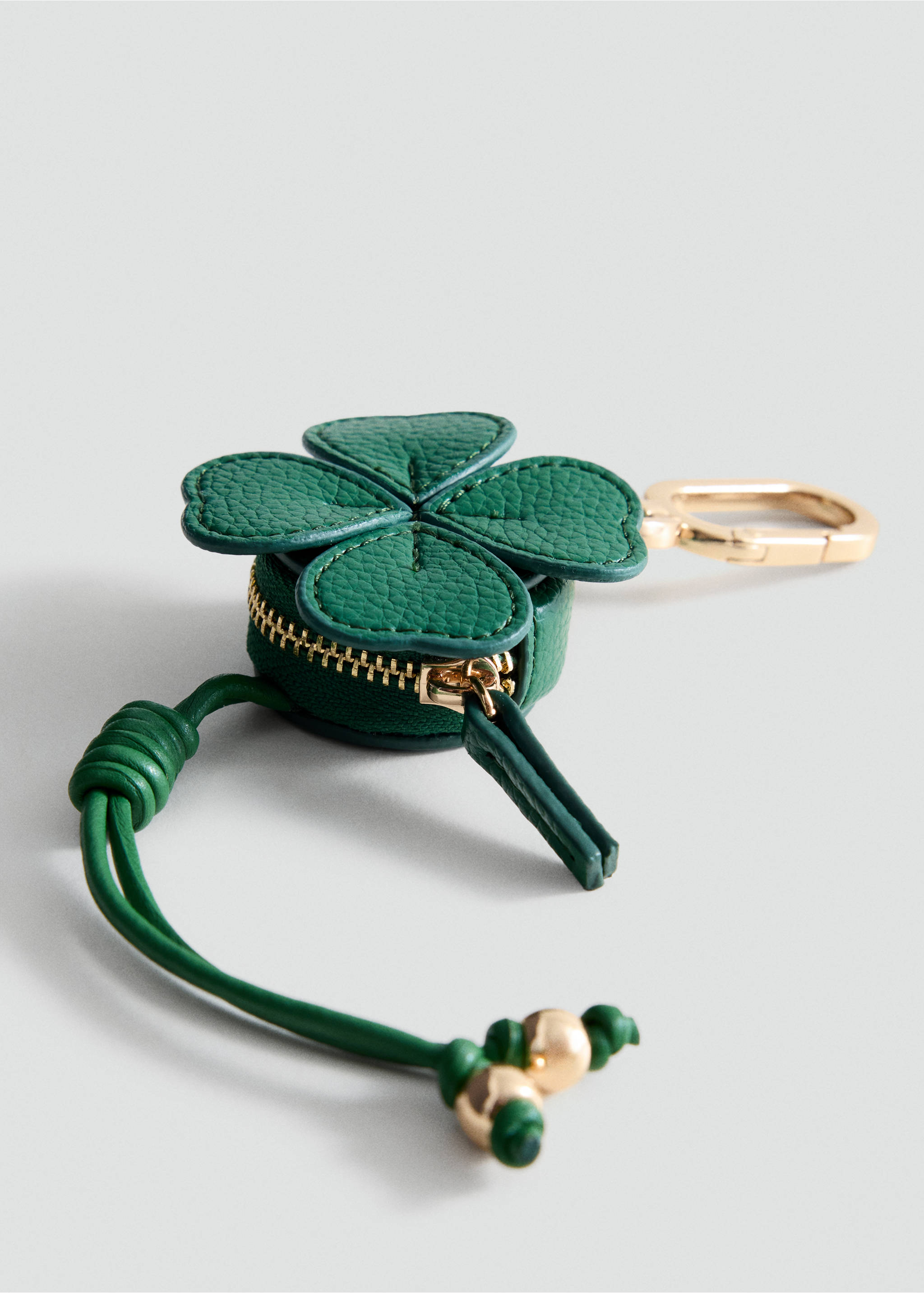 Clover coin purse keyring - Medium plane, Green. Ref: 37046748-00.