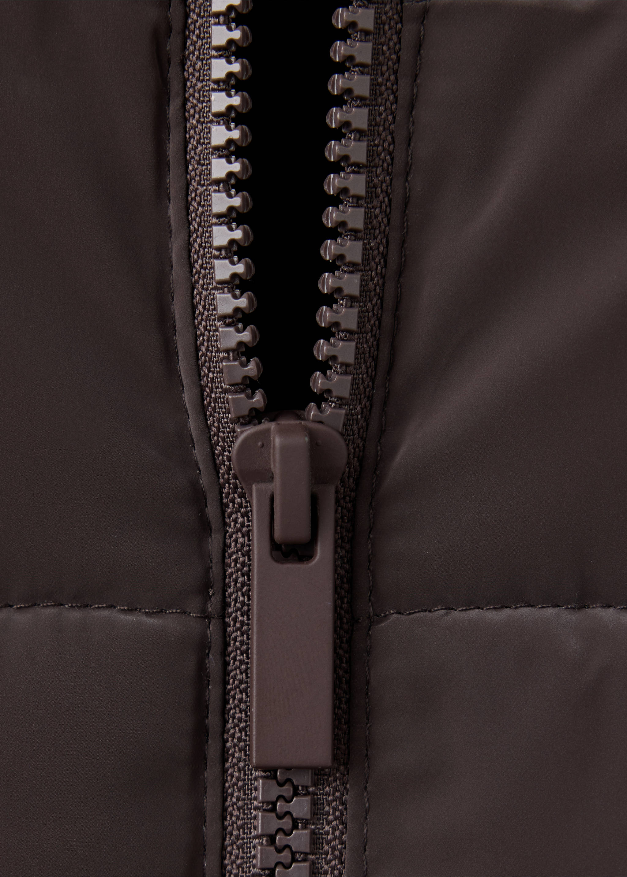 Anorak long capuche amovible - Détail de l'article 8, Marron. Ref: 37047114-00.