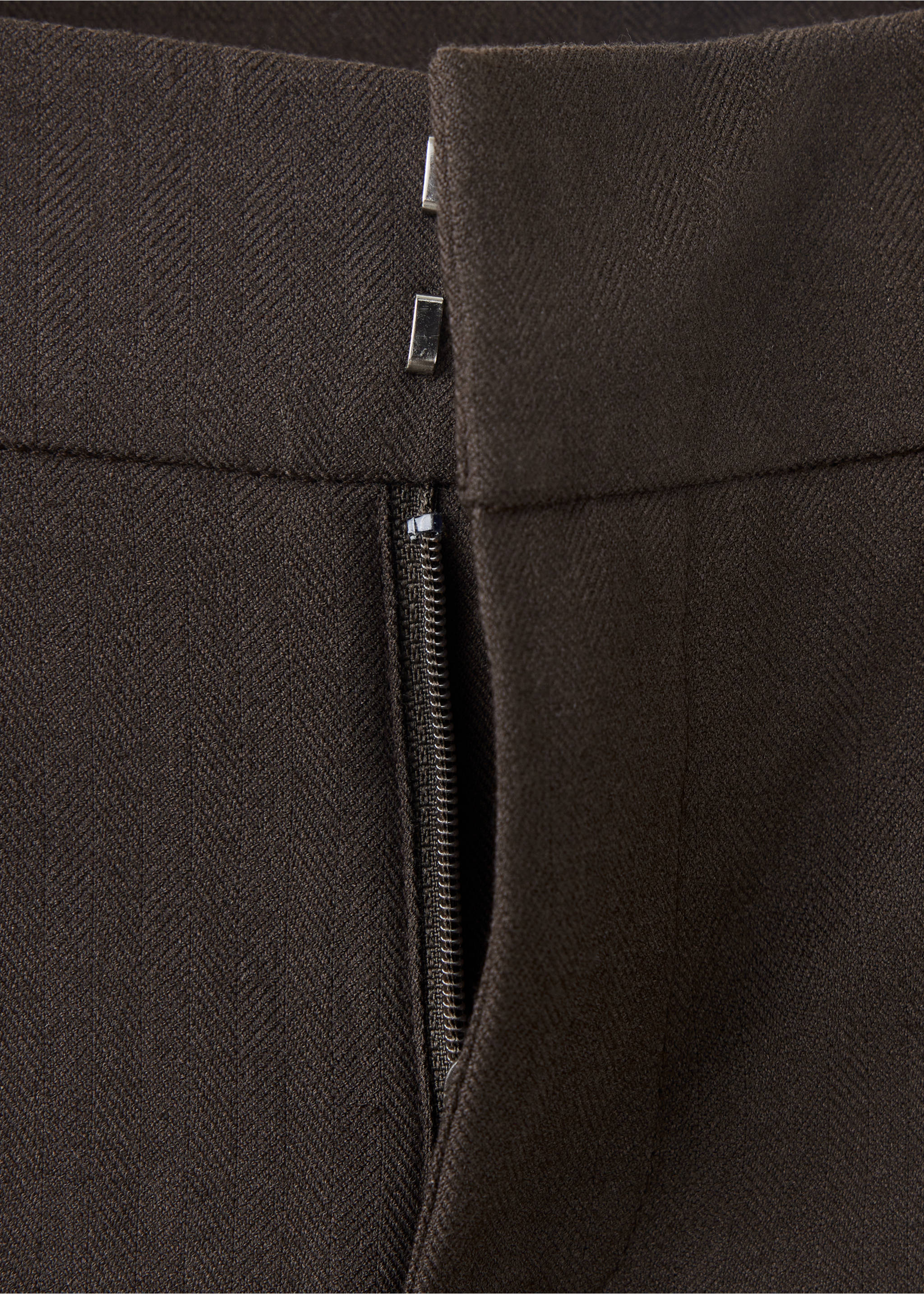PANTALON UNION - Détail de l'article 8, Marron. Ref: 37047128-00.