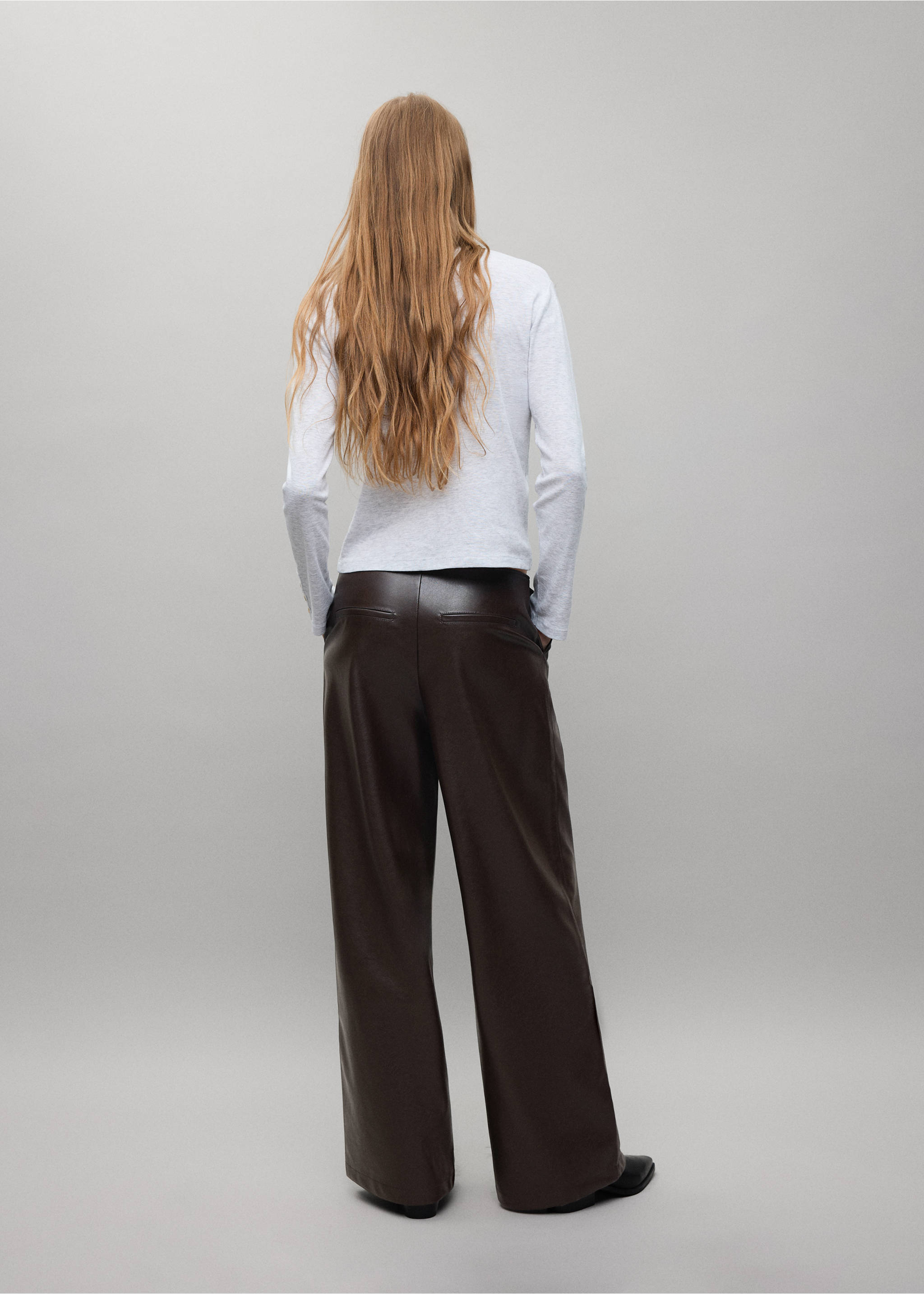 Pantalon de costume London regular-fit - Verso de l’article, Marron. Ref: 37047129-00.