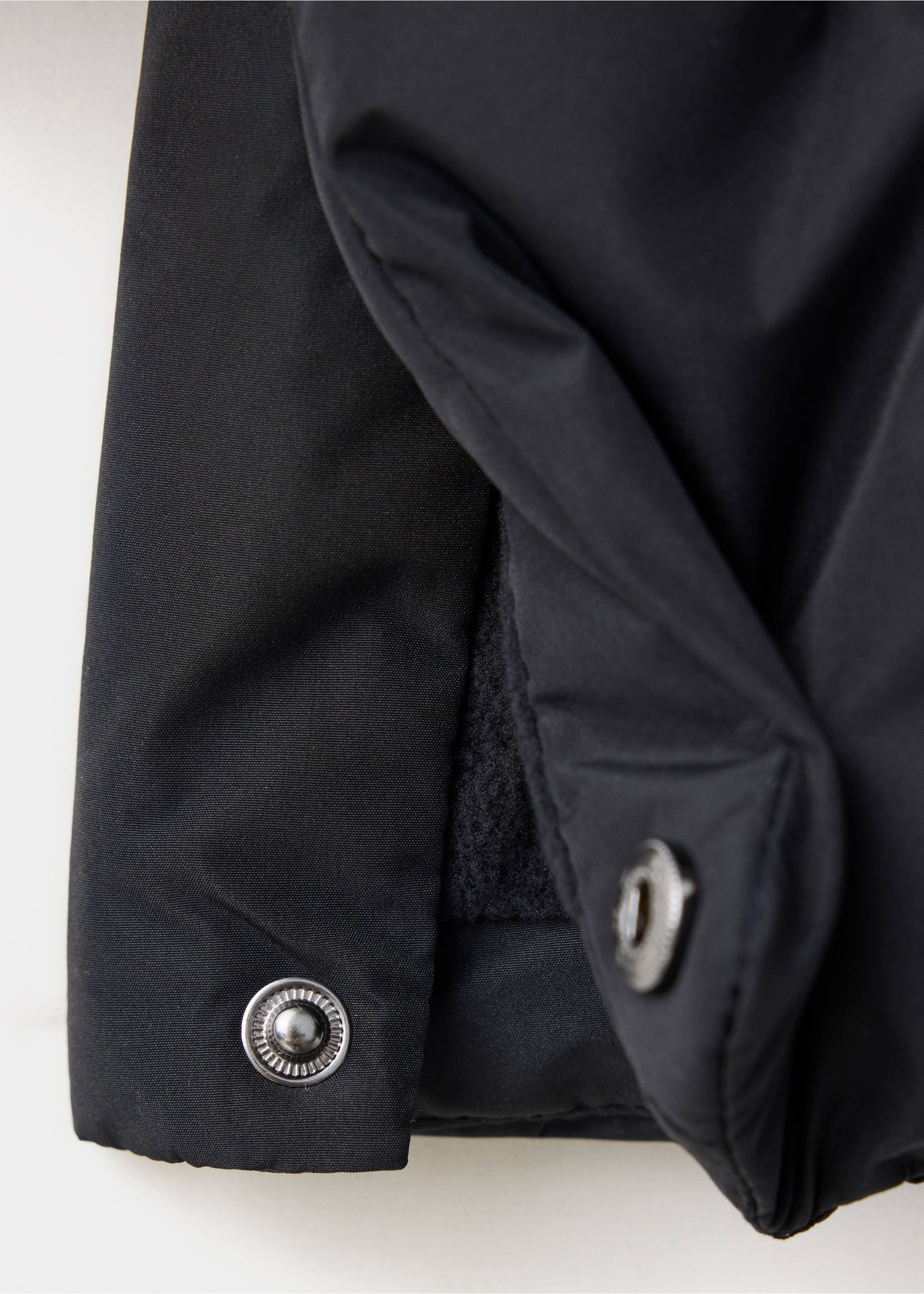 Anorak long matelassé - Détail de l'article 8, Noir. Ref: 37047771-00.