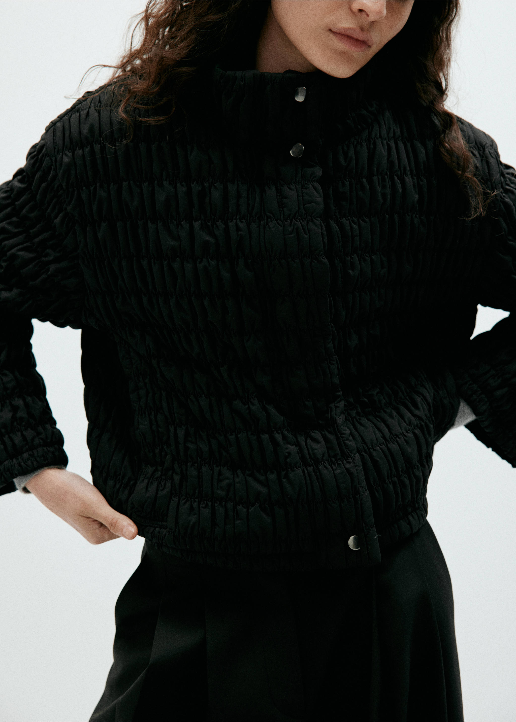 Padded honeycomb anorak - Details of the article 1, Black. Ref: 37047773-00.