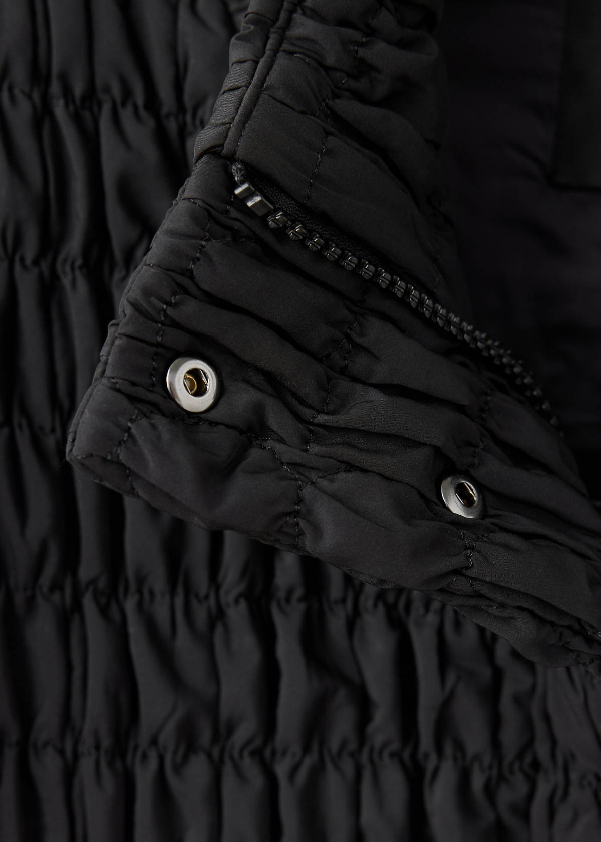 Padded honeycomb anorak — Black