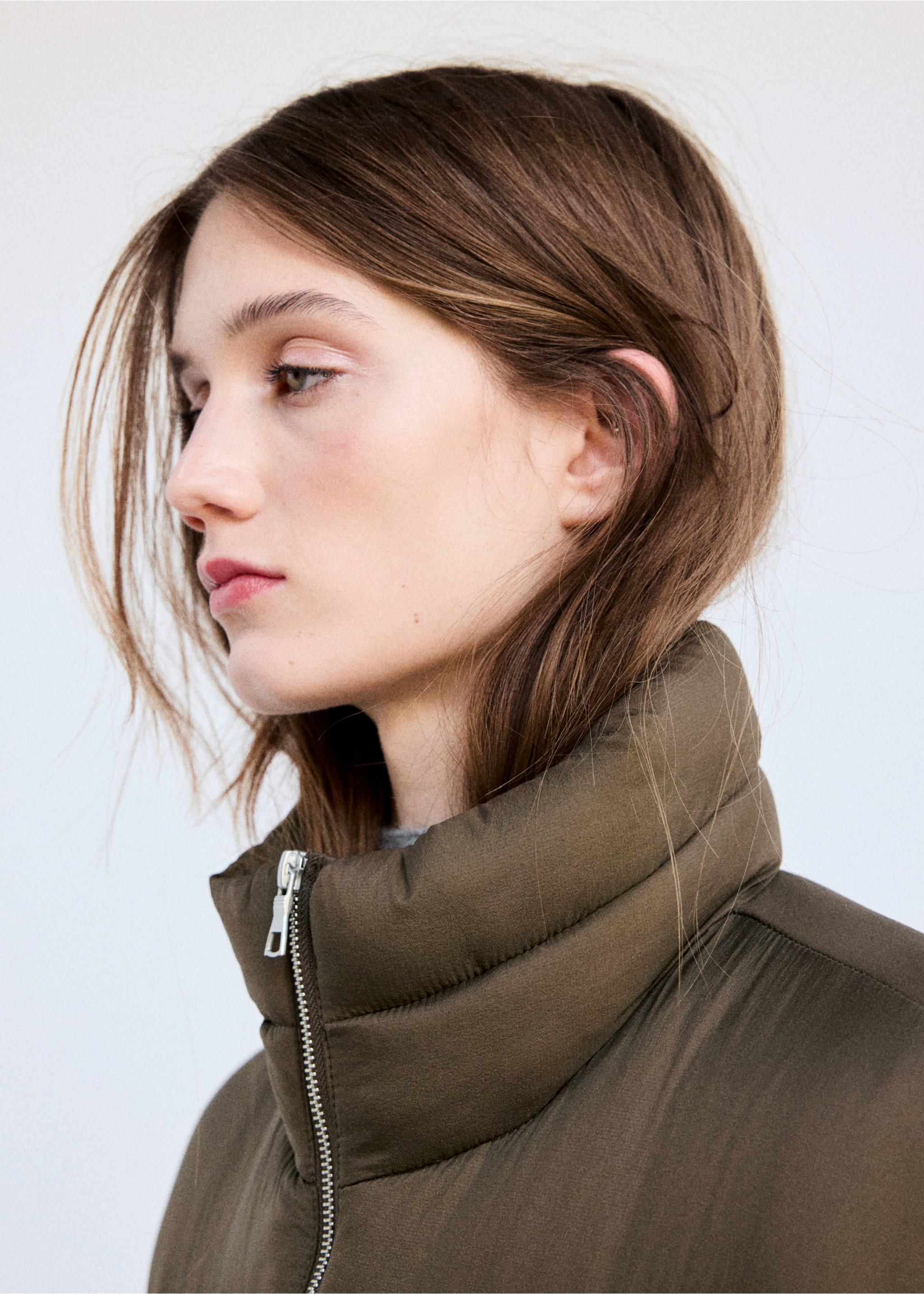 PUFFER COAT LAURI - Details of the article 1, Khaki. Ref: 37047776-00.