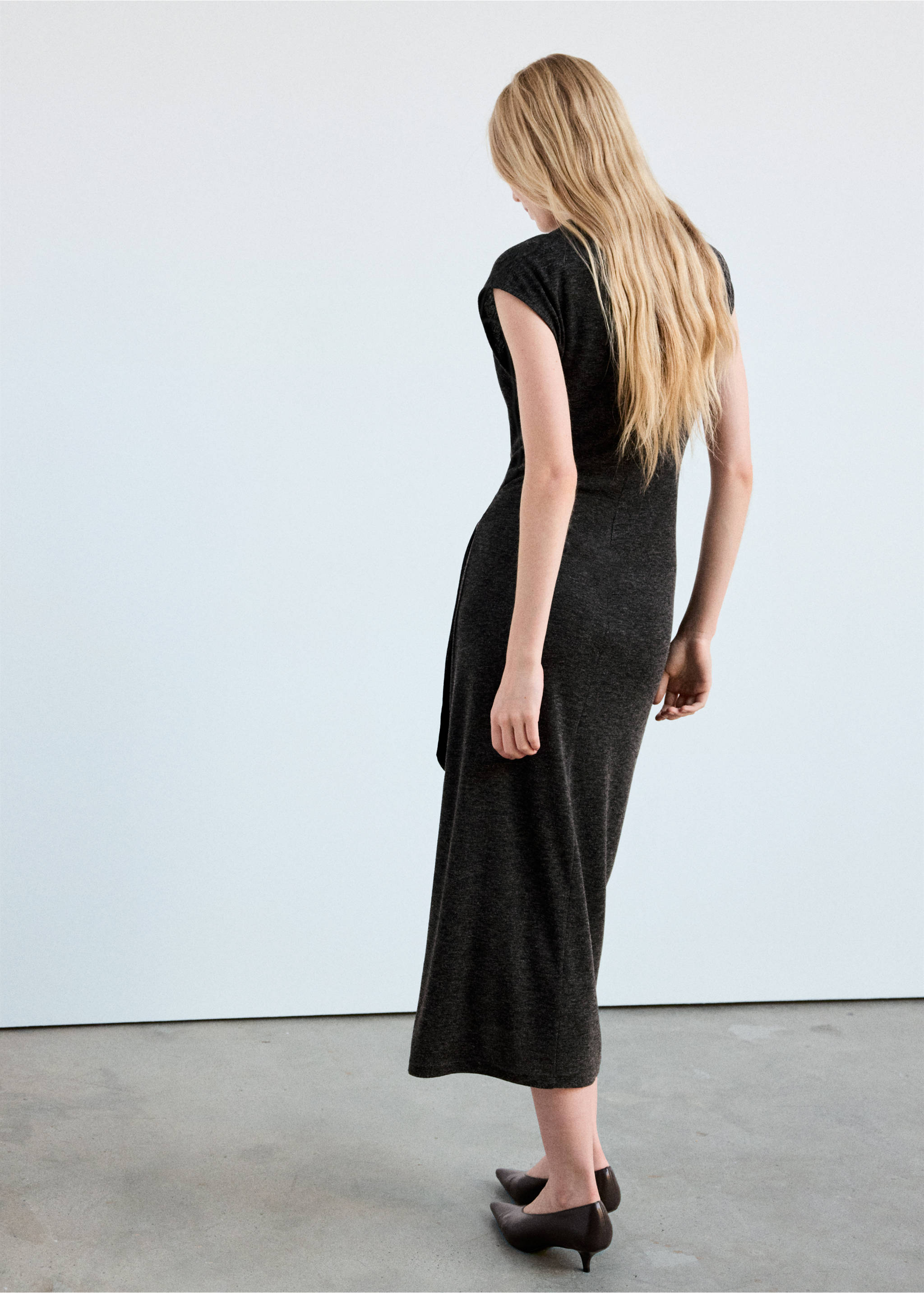 Robe maille nœud - Verso de l’article, Gris anthracite. Ref: 37047778-00.
