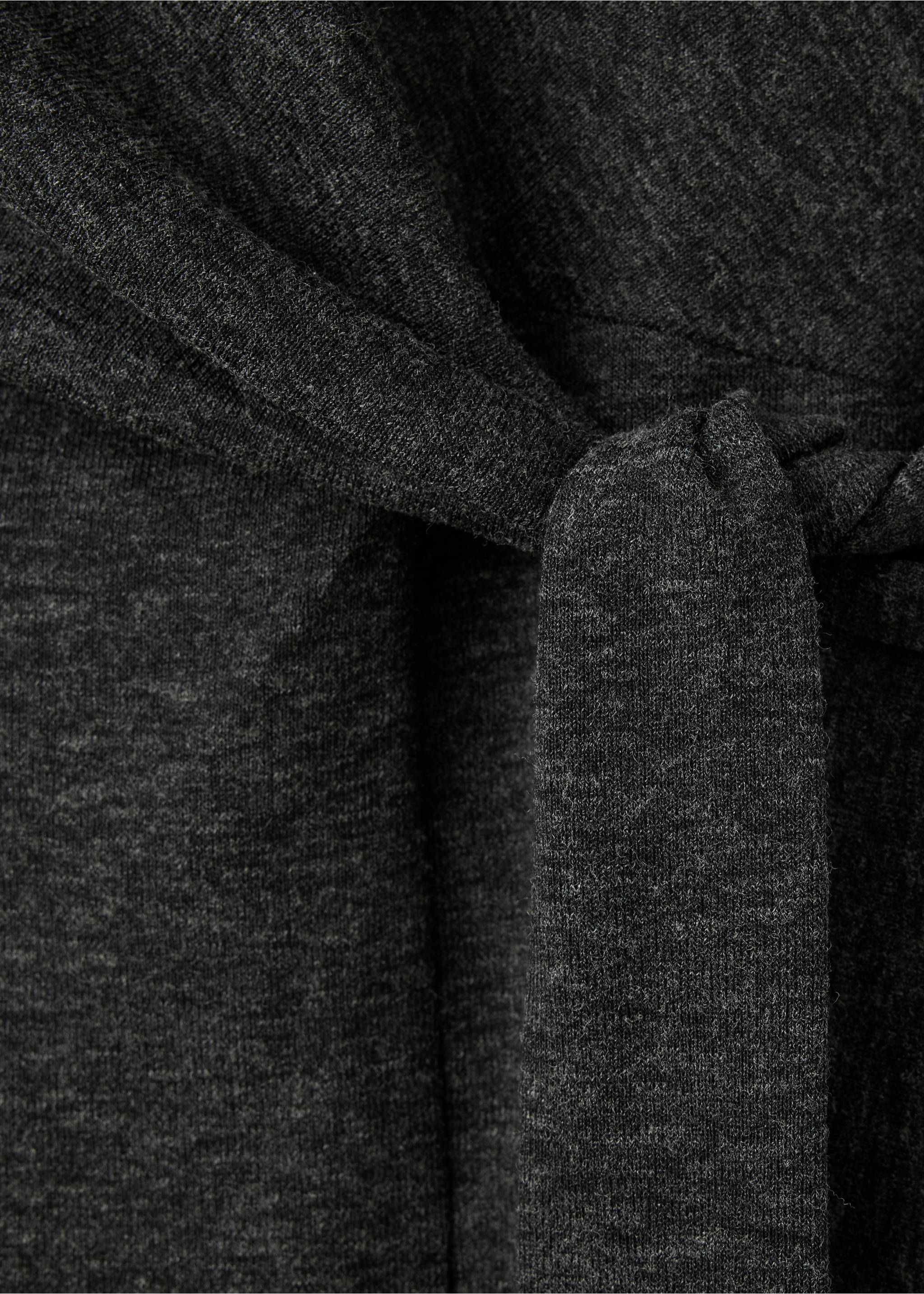 Robe maille nœud - Détail de l'article 8, Gris anthracite. Ref: 37047778-00.