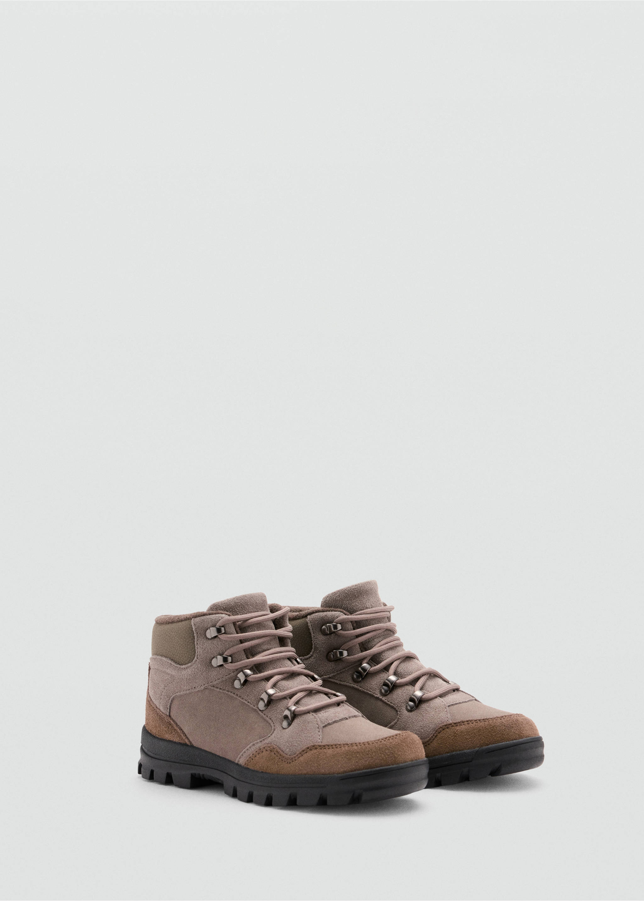 Taupe children's ankle boots with lace-up fastening and ridged black soles., Grey. Ref: 37047785-00.