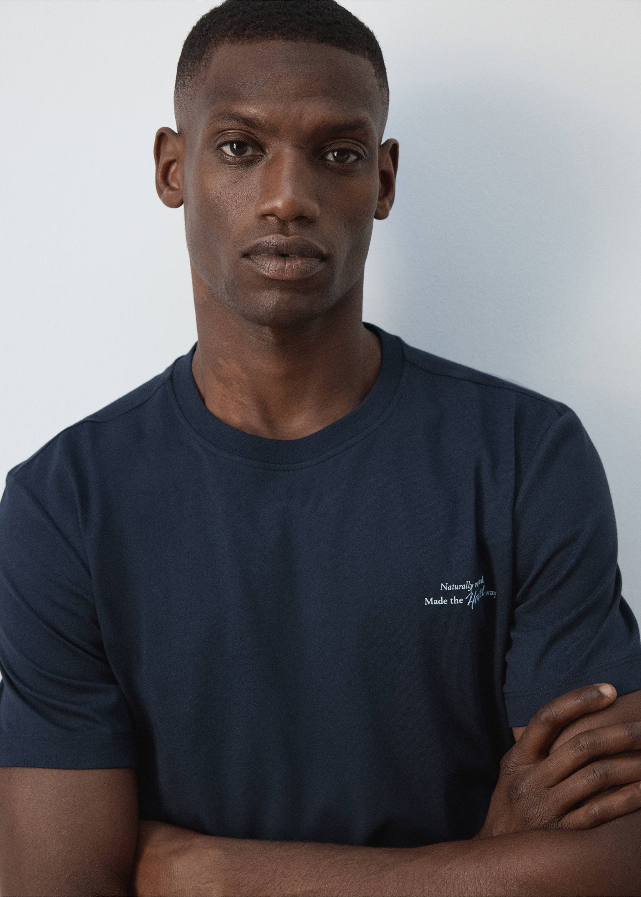 T-shirt 100 % coton texte - Détail de l'article 1, Bleu marine foncé. Ref: 37047790-00.