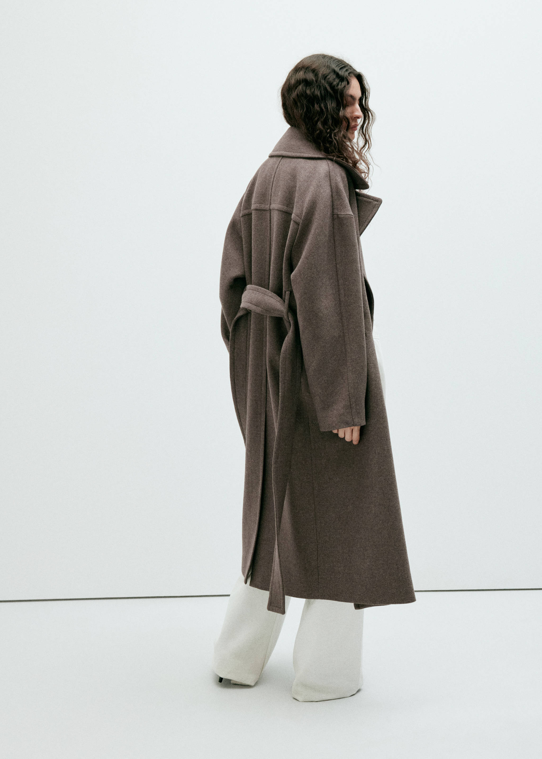 Manteco wool coat with belt - Reverse of the article