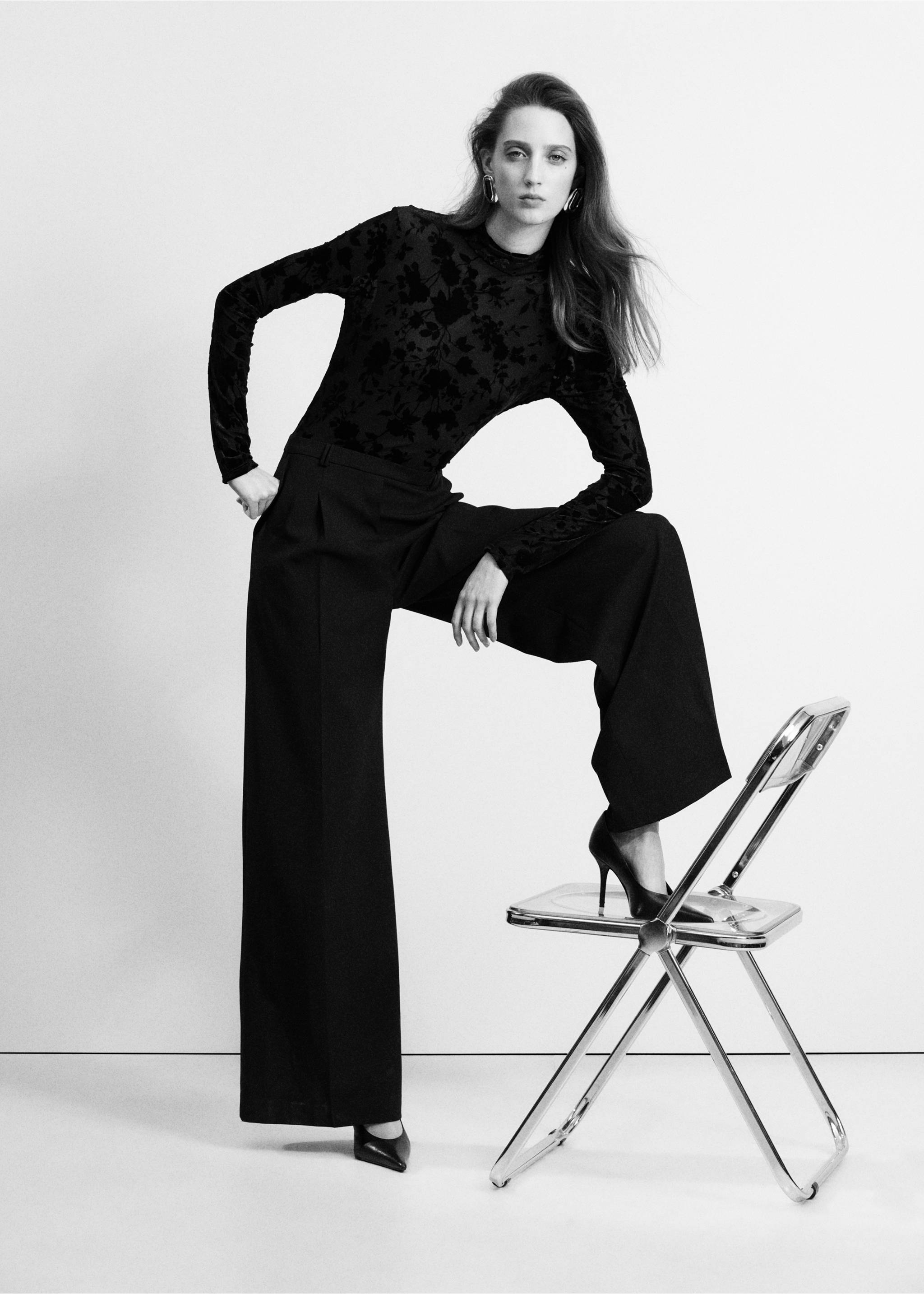 Straight devoré jumpsuit - General plane, Black. Ref: 37047809-00.
