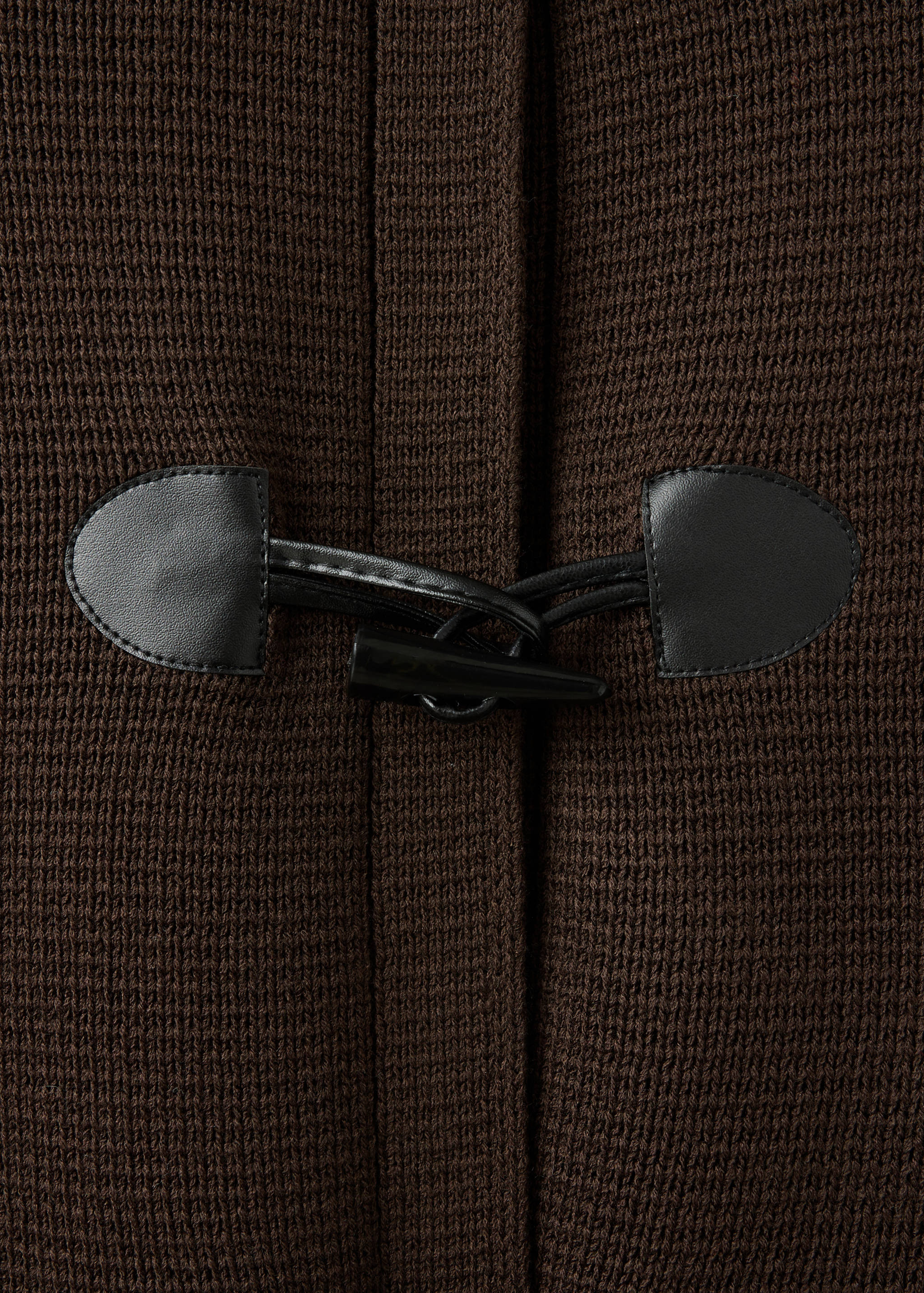 Toggle-fastening knit jacket - Details of the article 8