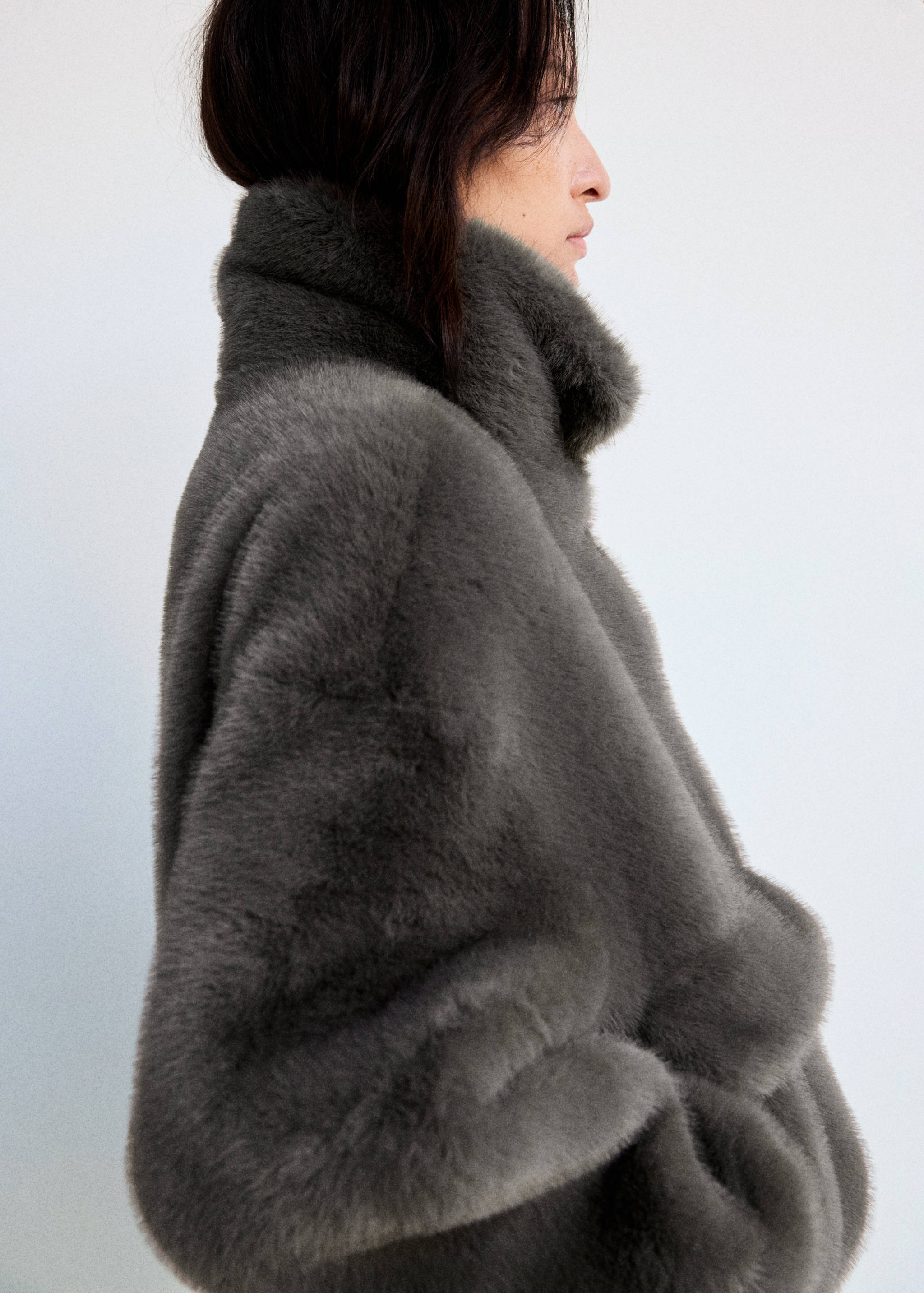 Faux fur funnel-neck jacket - Medium plane